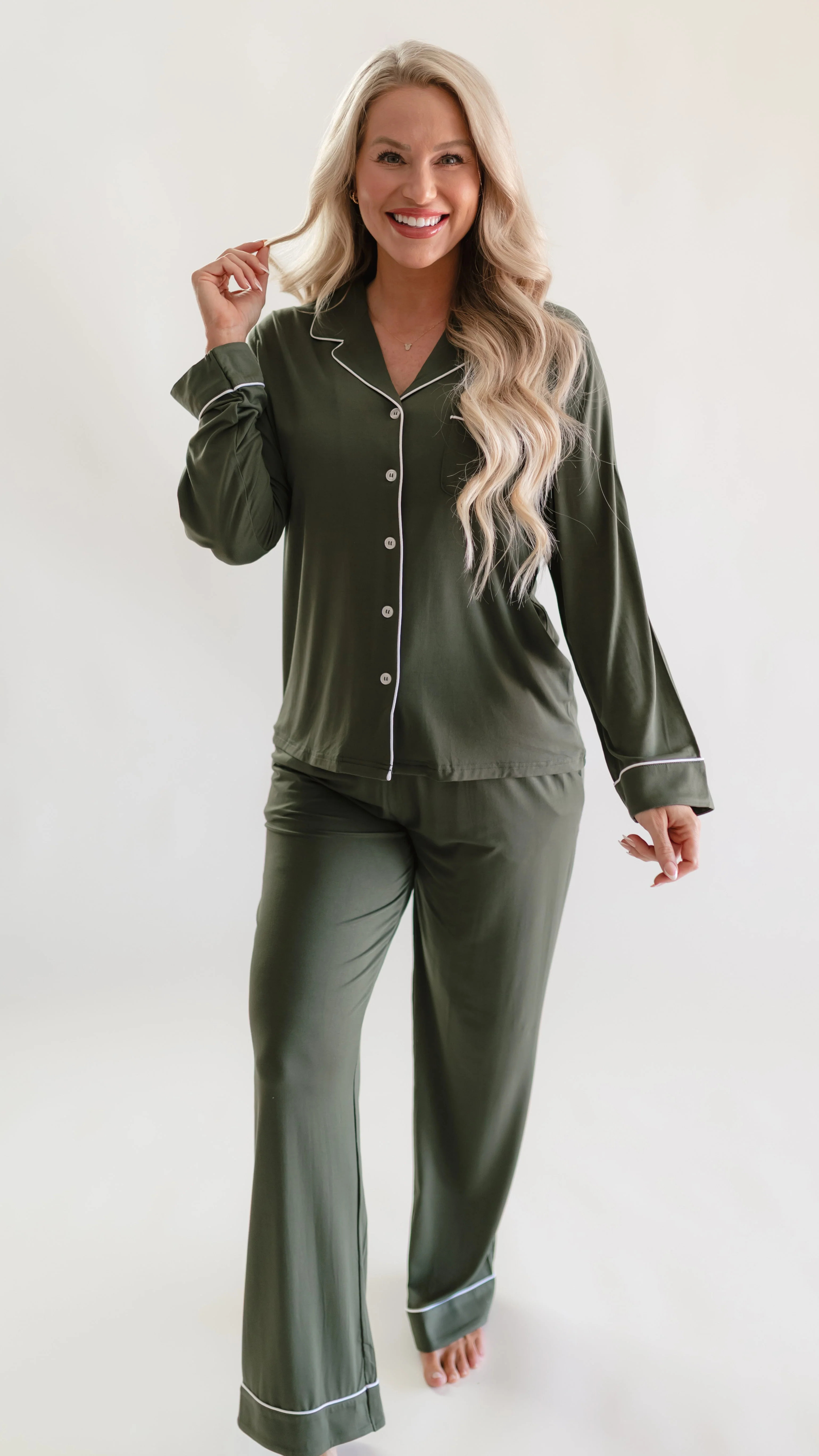 Women's Button Up Set In Christmas Green | Silks Design