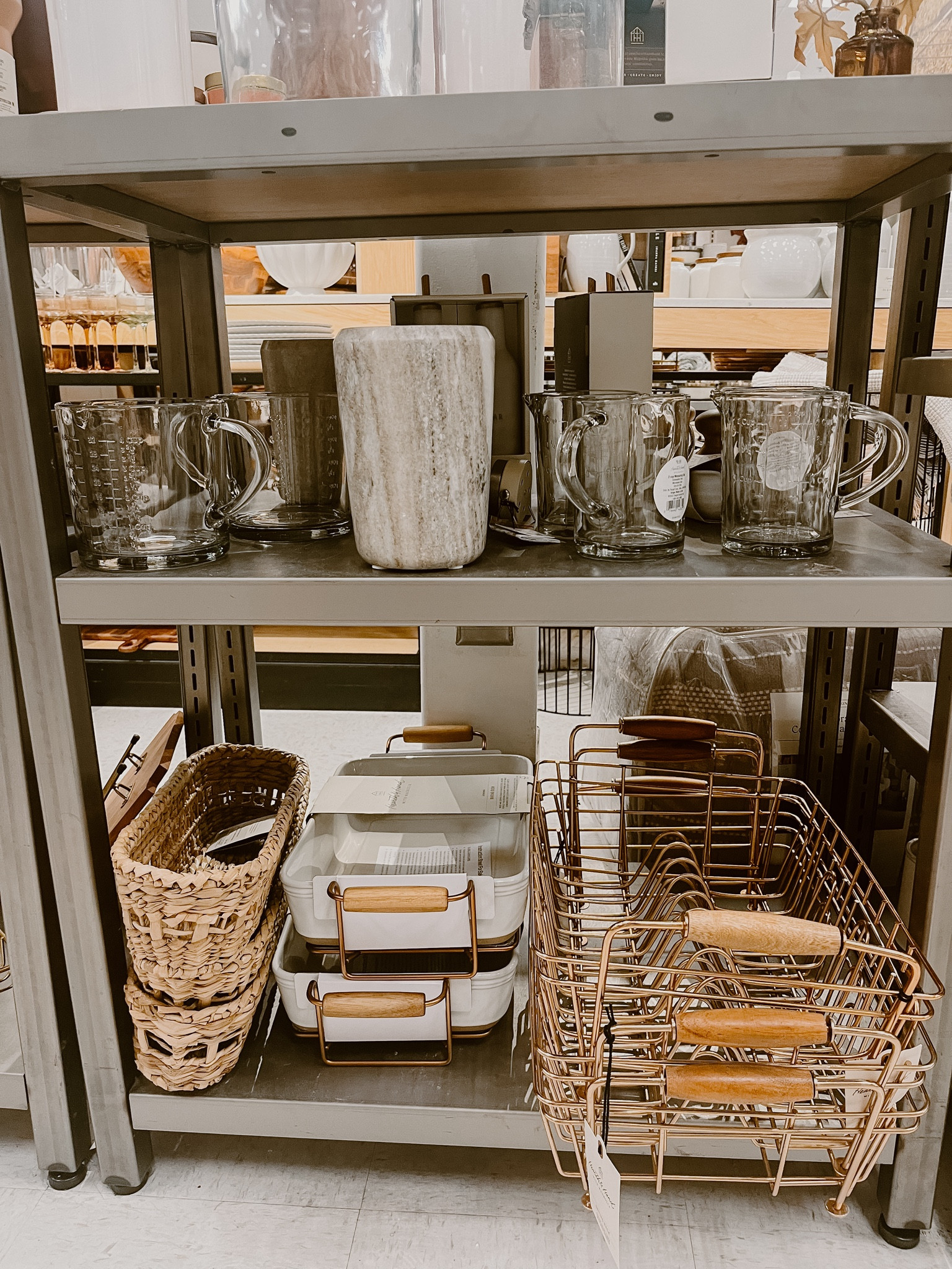 Heart & Hand at Target has some adorable kitchen supplies! Check them out below!

#LTKHome #LTKFindsUnder50 #LTKSeasonal