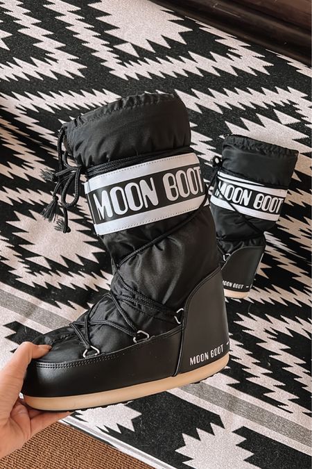 Moon boots- what I wear in cold weather! Perfect for Jackson hole // 

#LTKtravel #LTKstyletip #LTKshoecrush