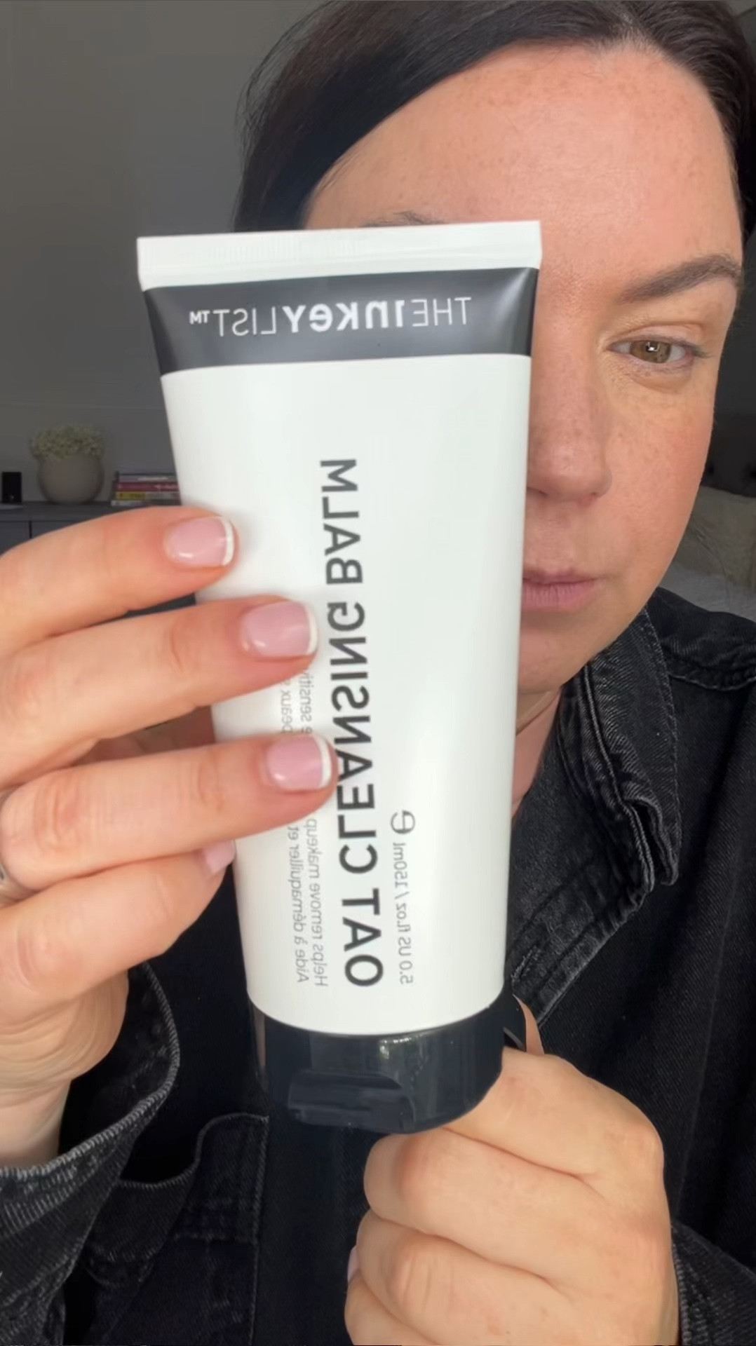 The key to a flawless face and good skin prep & application. Check out this high street products! 

#LTKbeauty #LTKVideo #LTKstyletip
