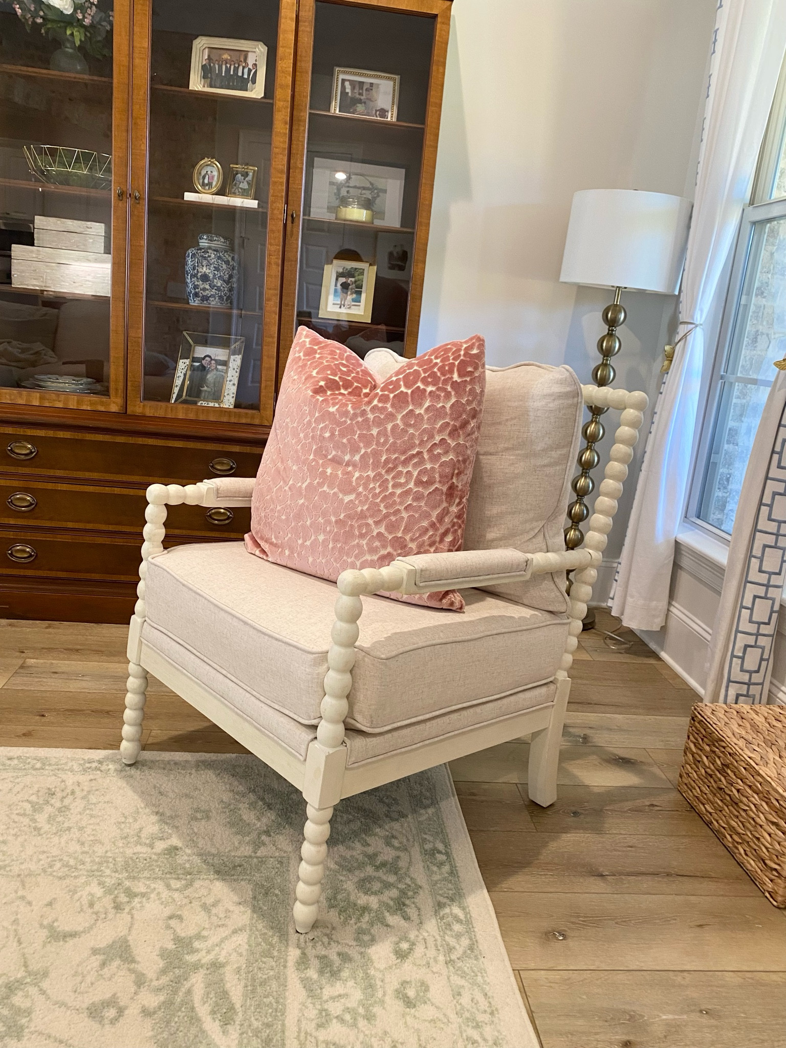 Amazon accent chair dupe of a much more $ option!

#LTKHome