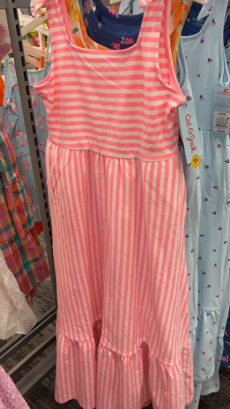 Girls summer sun dresses @target! Love the knotted shoulder straps! And all the cute summer prints! 

#maxidress
#girlsdresses
#summerdress
#sundress

#LTKSeasonal #LTKkids #LTKVideo