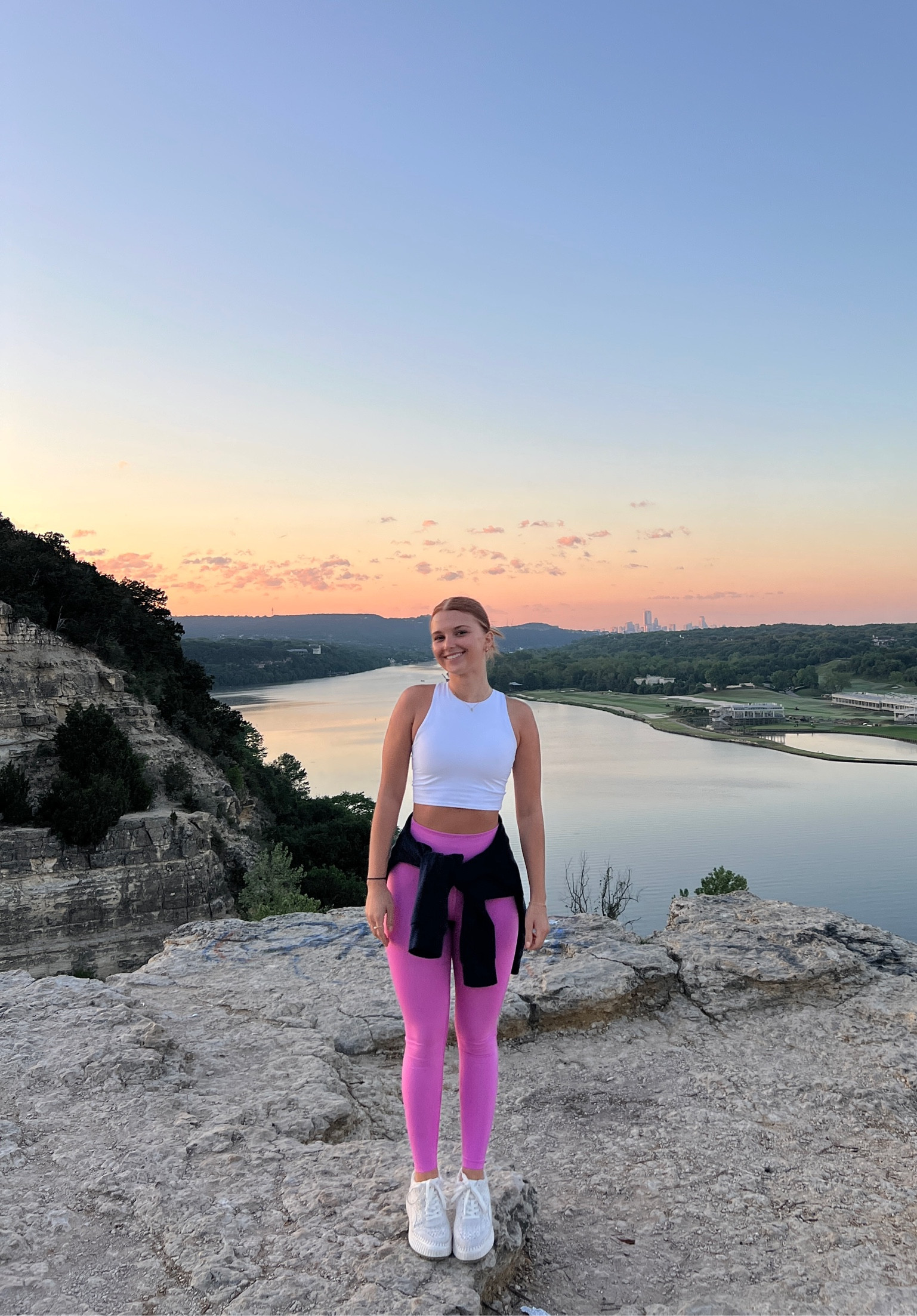 perfect sunrise hike outfit 🧡


#LTKstyletip #LTKtravel #LTKunder50