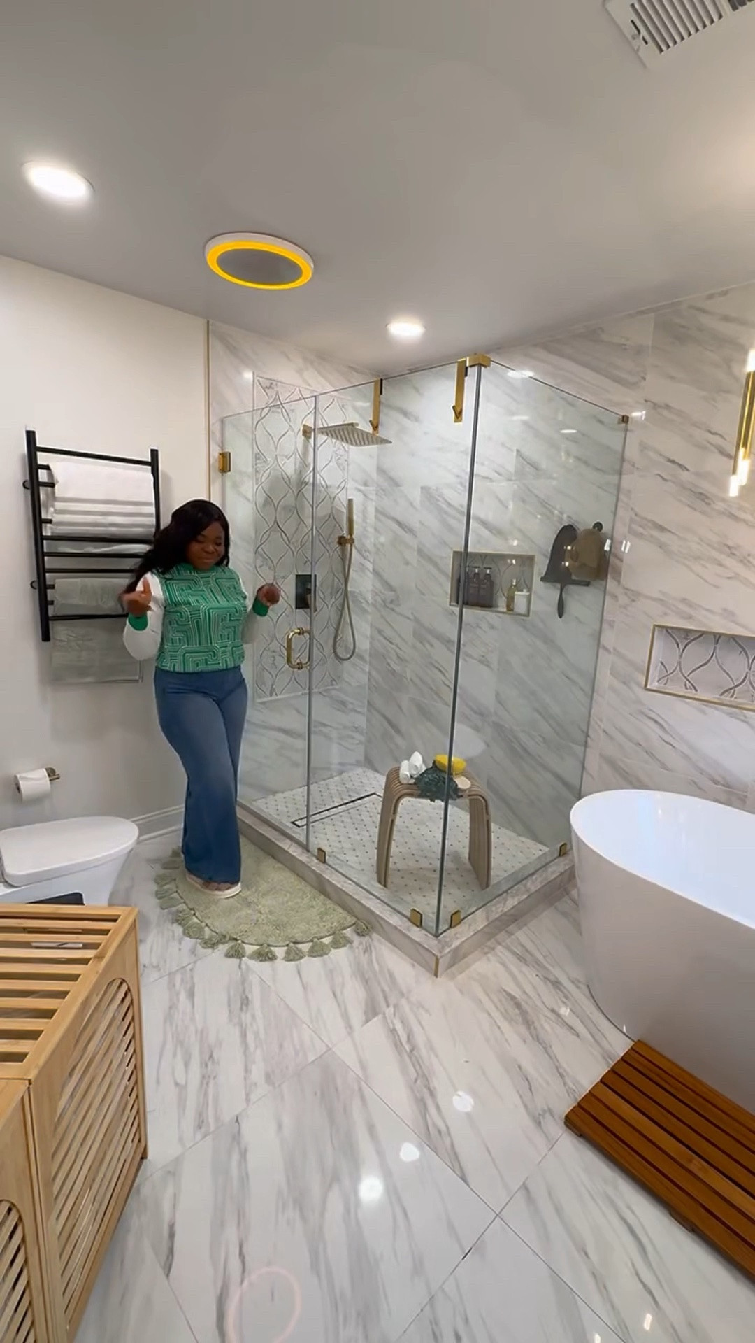 Brought the greens and yellows into my bathroom and I’m loving it ☀️

#LTKHome #LTKSaleAlert