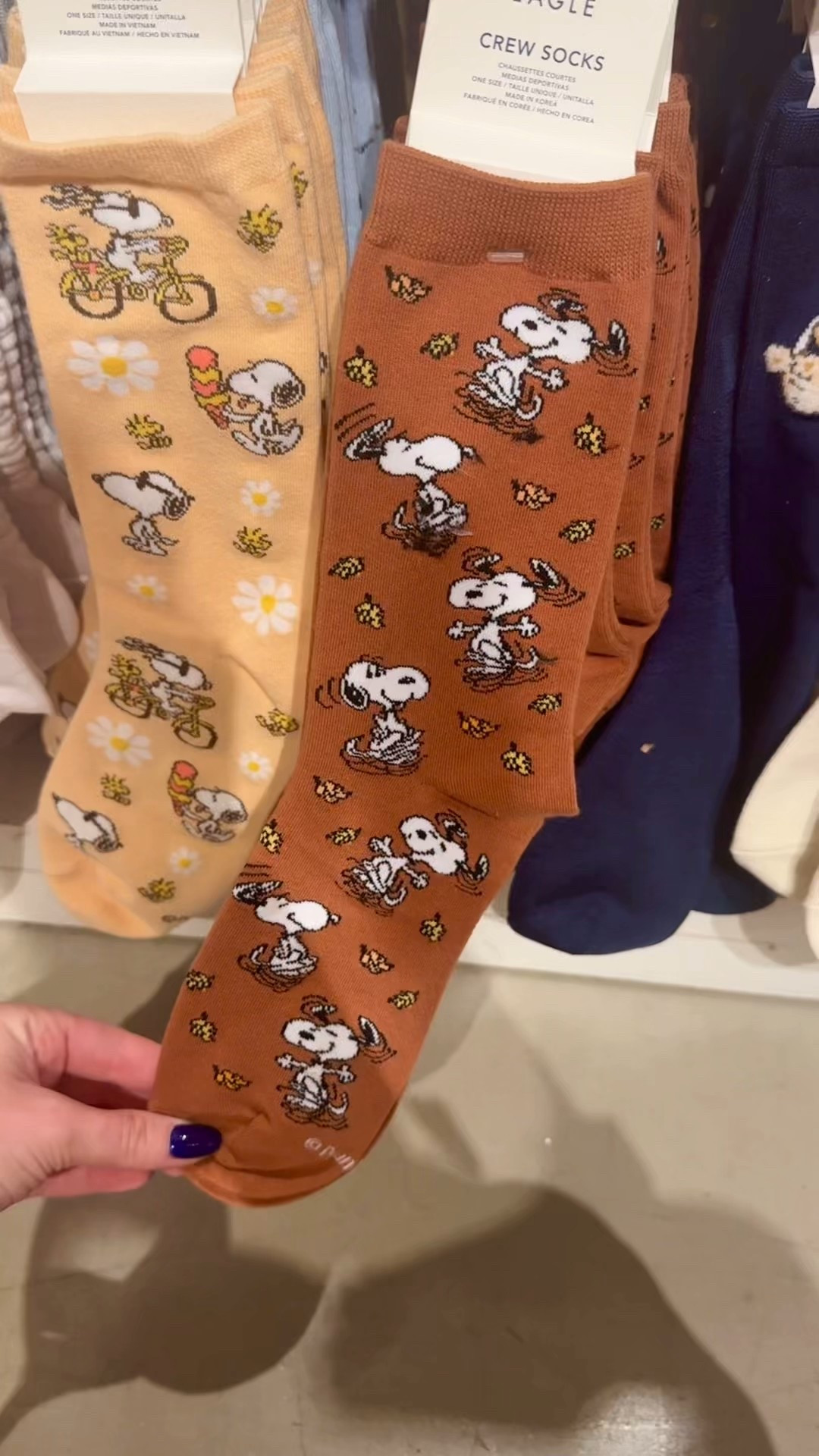 snoopy fall/halloween already in full swing at american eagle!