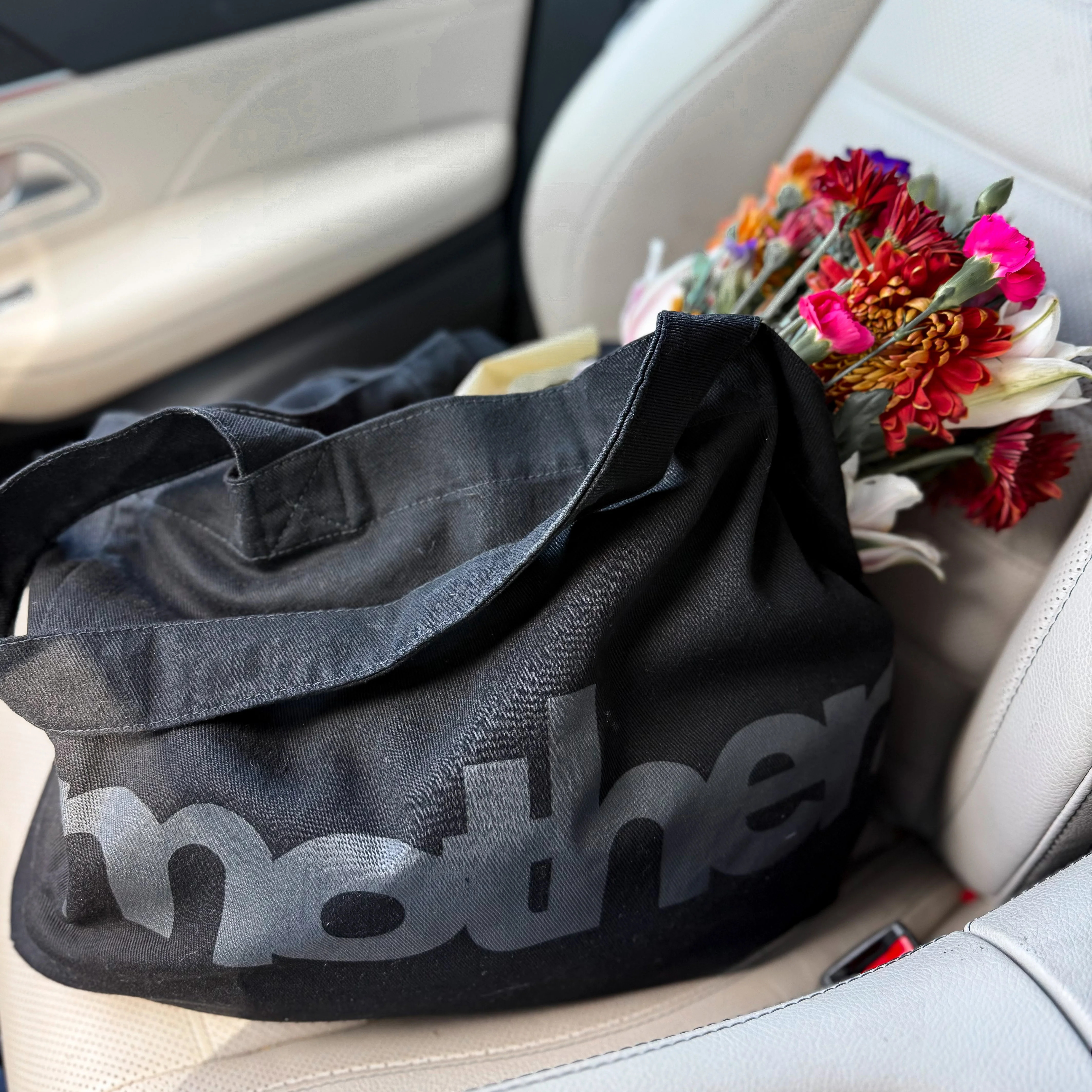 Mother.- Oversized Tote - Black | Mother Hats