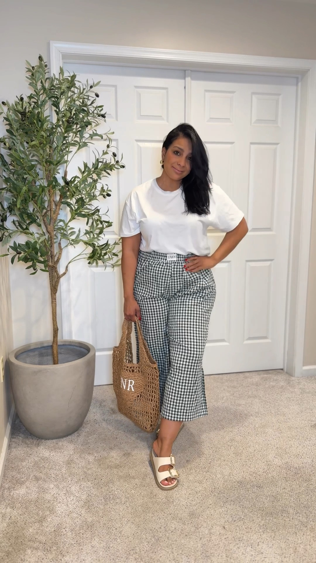 ✨🍃Gingham never goes out of style… especially when it’s this comfy!✨ #AmazonFashion
#AmazonFinds
#WideLegPants
#GinghamStyle
#ComfyAndCute
#OOTD
#MidsizeStyle
#CasualChic
#AmazonOutfit
#AffordableFashion

#LTKStyleTip #LTKSaleAlert #LTKMidsize