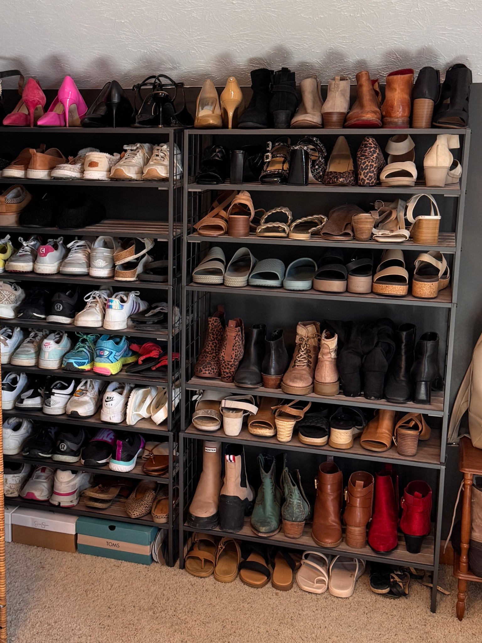 Shoe rack 

Shoe organizer, shoe organization, shoe holder, 

#LTKFamily #LTKShoeCrush #LTKHome