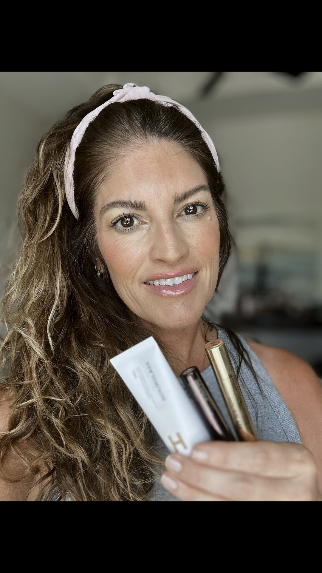 Get that dewy summer glow with my fav TOP 3 Hourglass Cosmetics products! 

#LTKOver40 #LTKFindsUnder100 #LTKBeauty