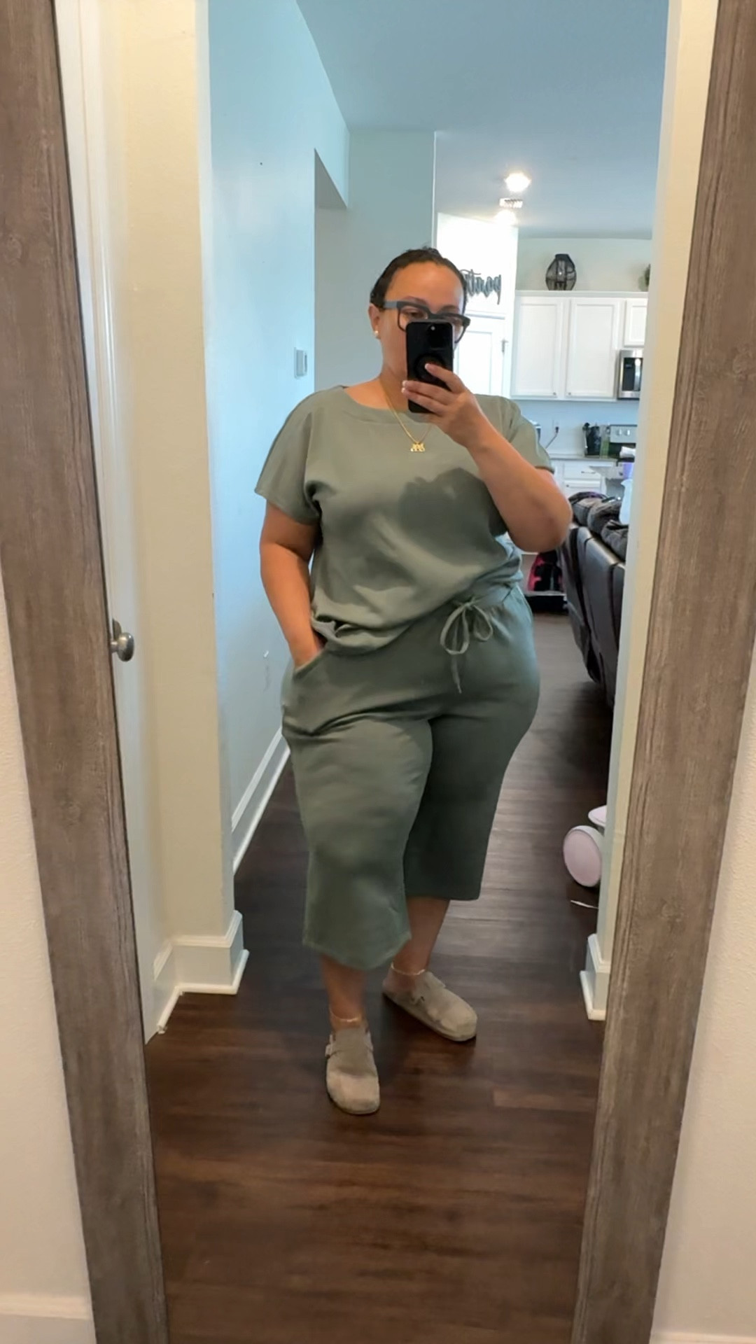 LIVI activewear at Lane Bryant is so soft and so good!! Wearing an 18/20 I love the high waist! Comes in different colors! 


#LTKOver40 #LTKPlusSize #LTKActive