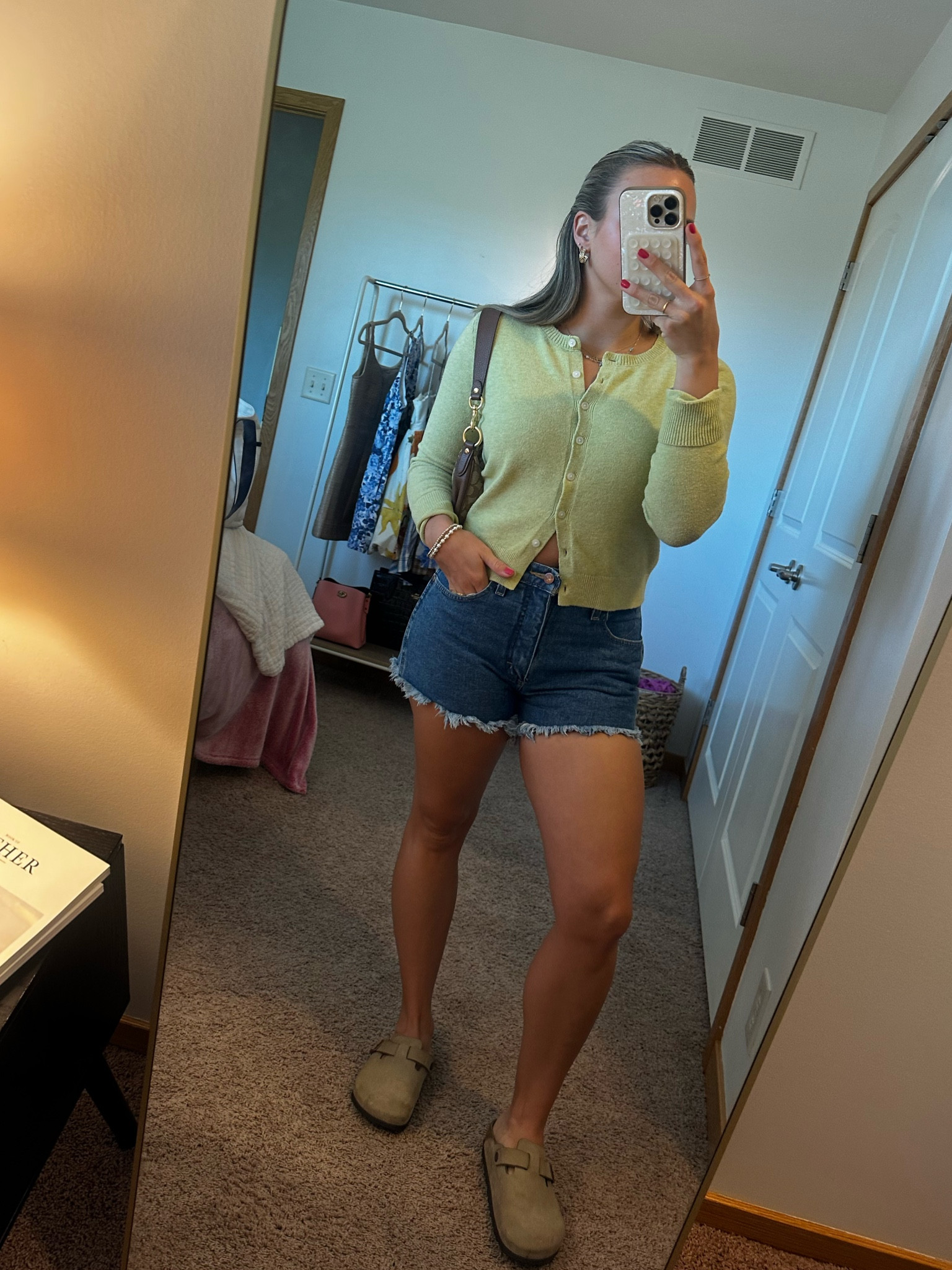 a good cardi is alllll i need ⚡️

#LTKSeasonal #LTKstyletip #LTKfindsunder50