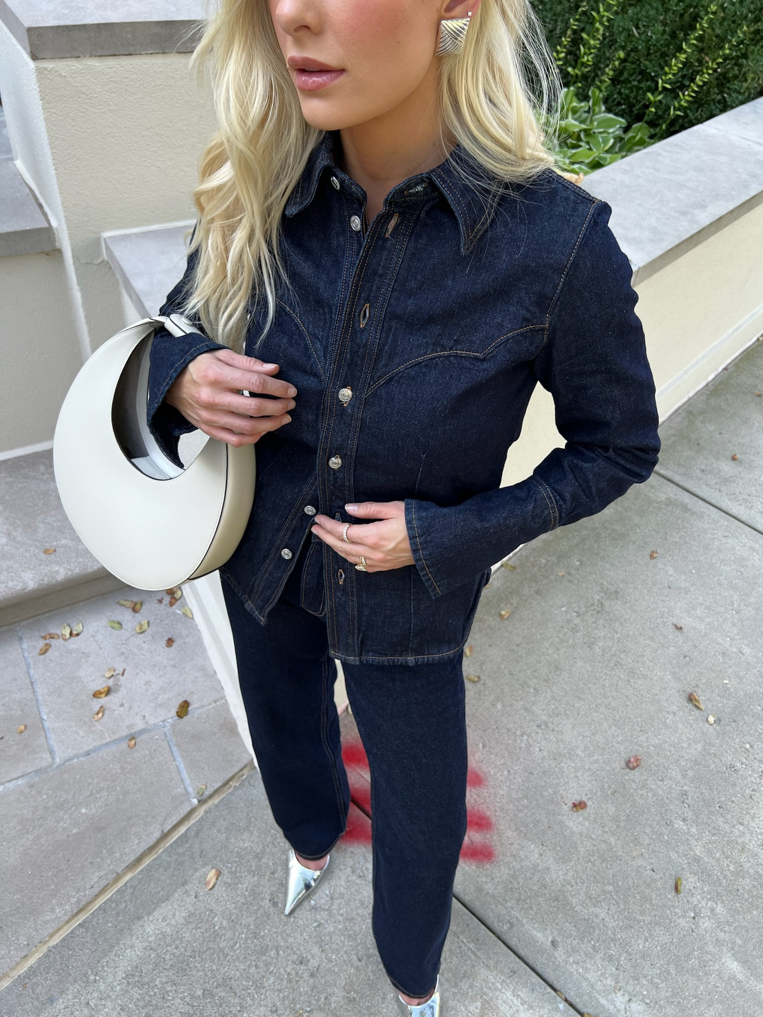 Looks for Fall 🍁 Wearing a 4 in jeans & top (I would go up one size), linking similar shoes! #kathleenpost #fallfashion #falltransition #denimondenim #staud #mango #silveraccessories

#LTKSeasonal #LTKFindsUnder100 #LTKStyleTip