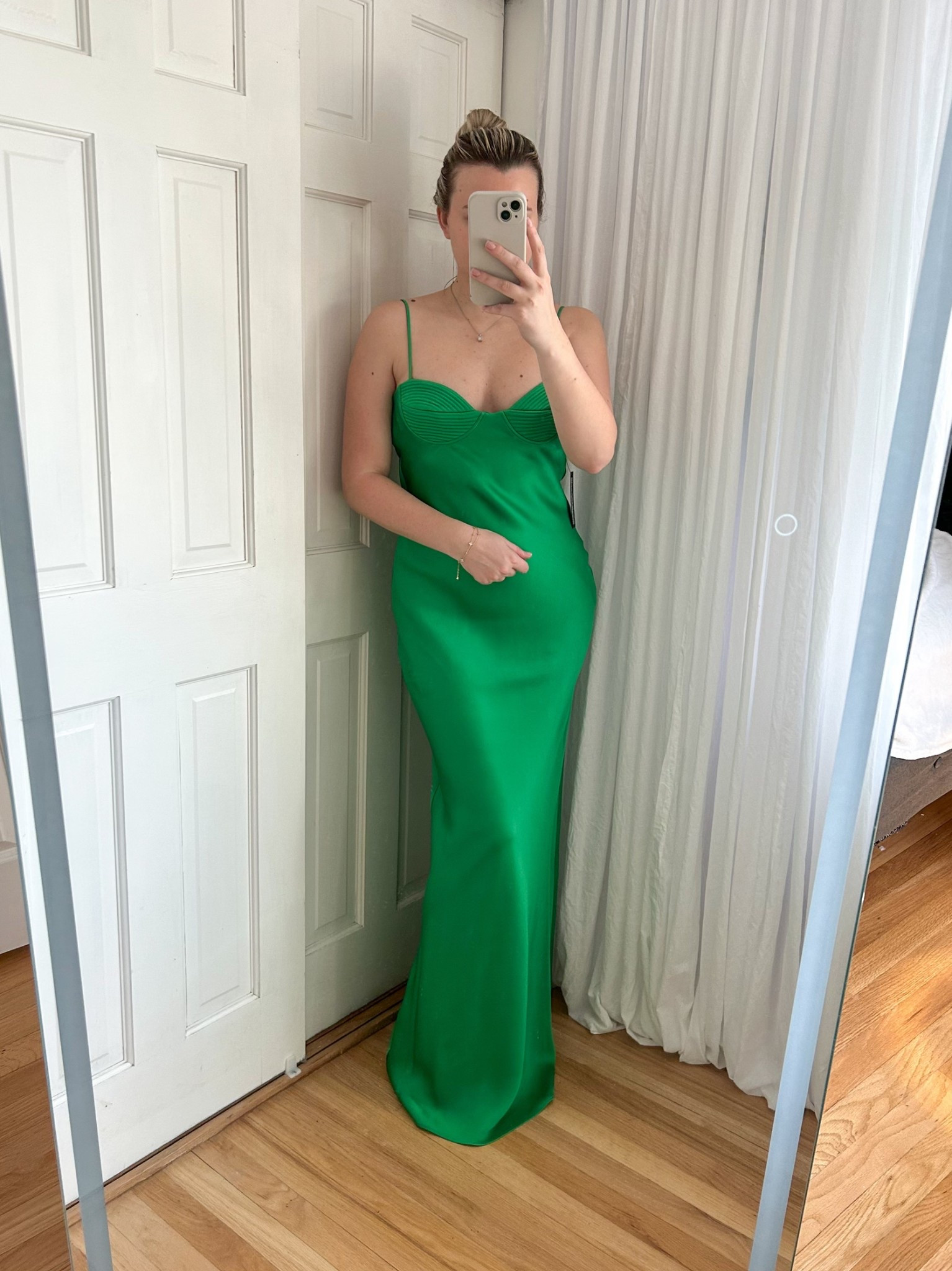 Emerald green wedding guest dress size us4🌷

#LTKSummerEdit #LTKPetite #LTKStyleTip
