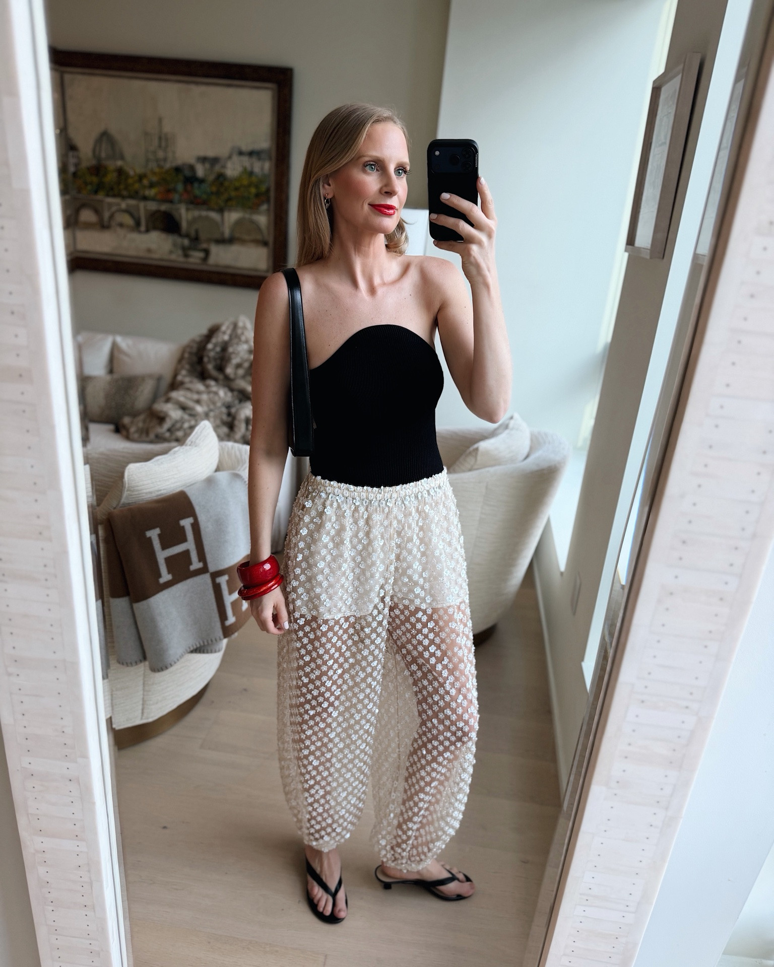 Tonight’s look! My top is old Khaite, my pants are Herskind.

#LTKootd
