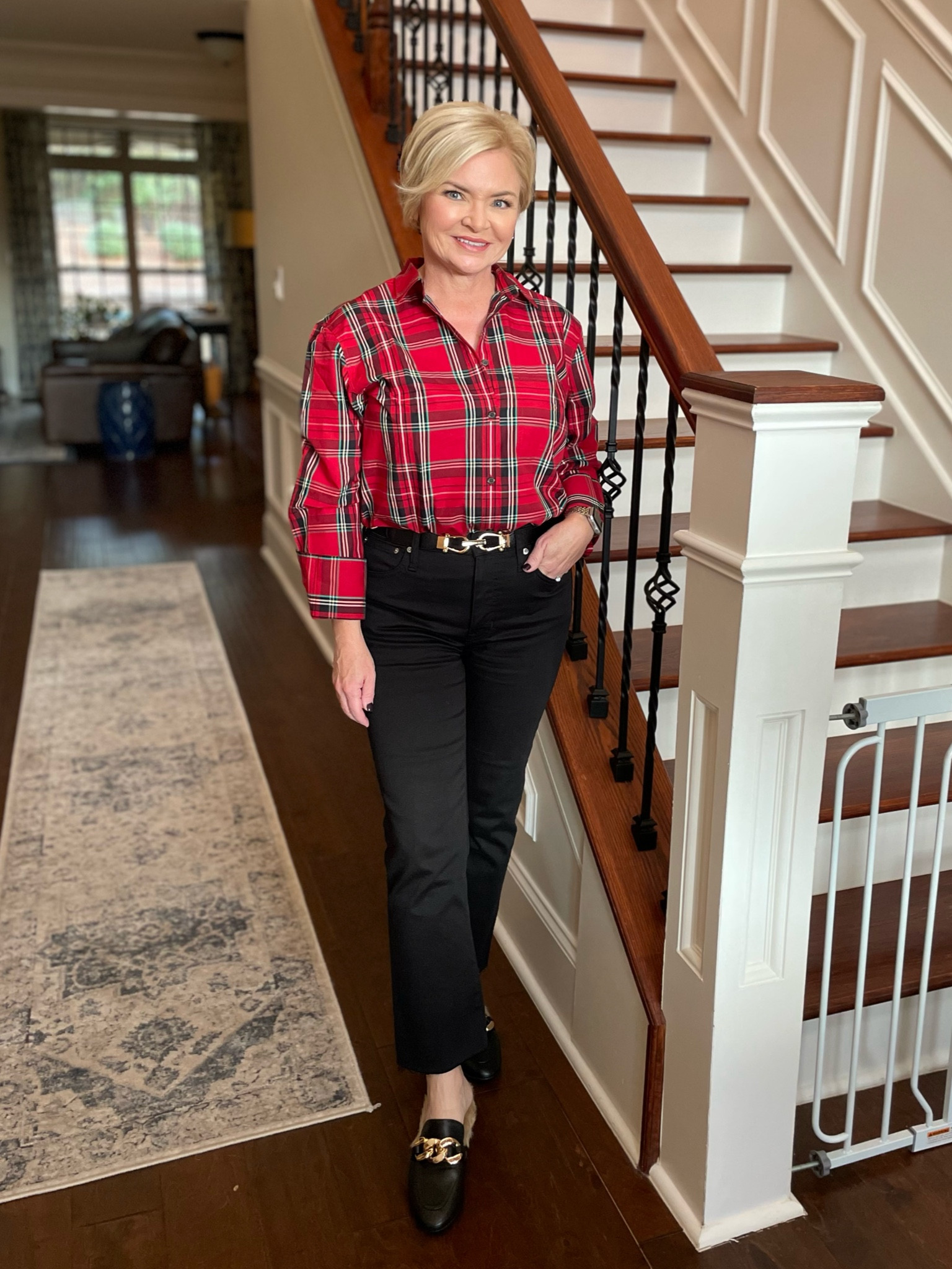 Wearing 6 shirt, 27 jeans

Plaid
Holiday outfit
Holiday party
Party outfit
Jeans
Loafers
Petite


#LTKHoliday #LTKCyberWeek #LTKstyletip