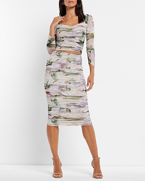 Body Contour Floral Mesh Cropped Top With Removable Cups | Express