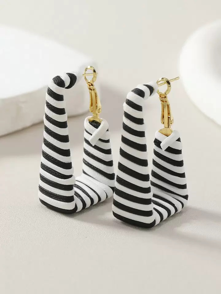 1pair Bohemian Style Black & White Striped / Zebra Striped / Yellow & White / Red & White Leather... | SHEIN