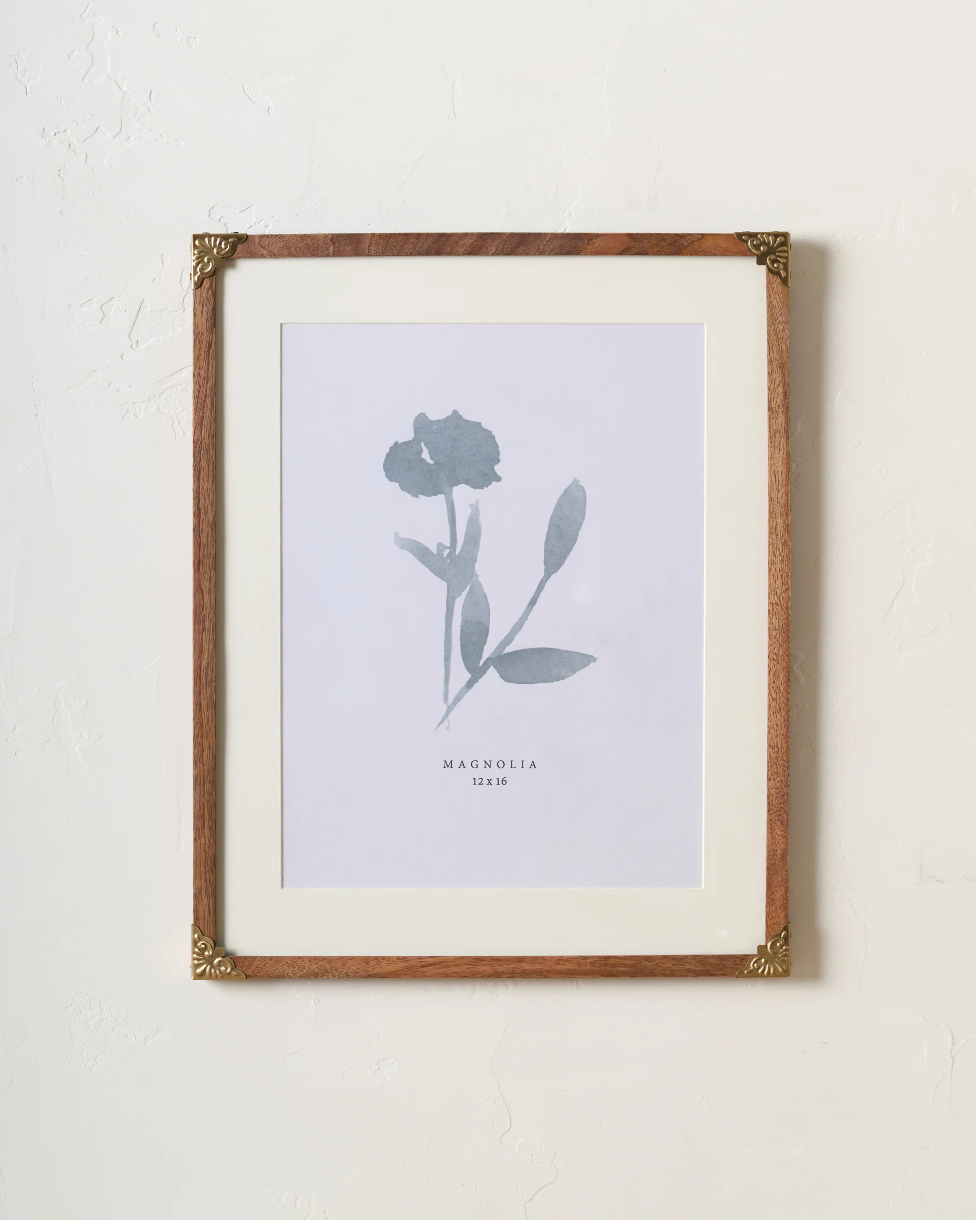 Miriam Corner Bracket Wall Frame | Magnolia