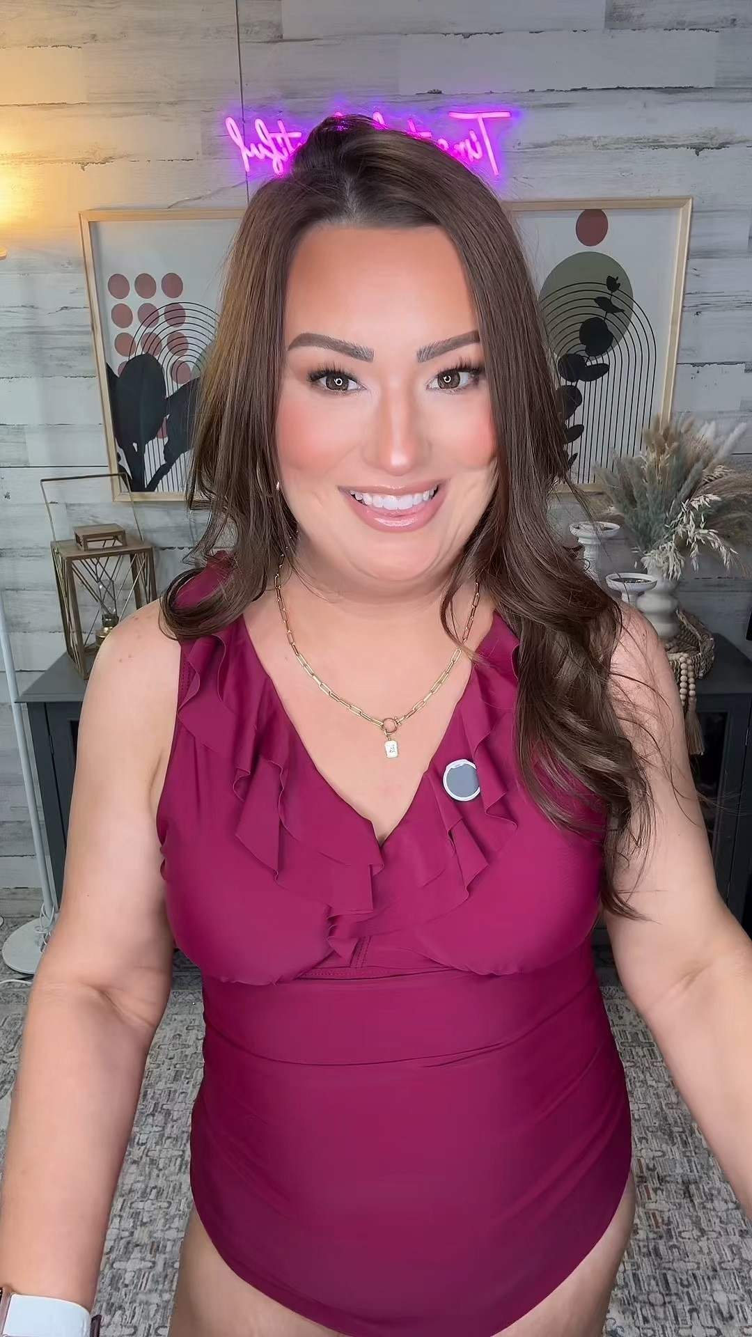 This one piece bathing suit is a stunner!! 🤩

#LTKSeasonal #LTKActive #LTKMidsize