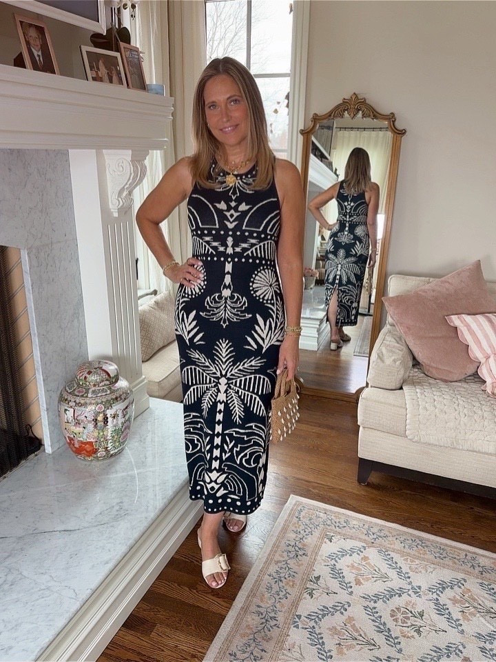 A must-have resort wear dress! The fabric is stretchy and form fitting but comfortable! Not to mention how stunning this pattern is!

#LTKMidsize #LTKSeasonal #LTKOver40