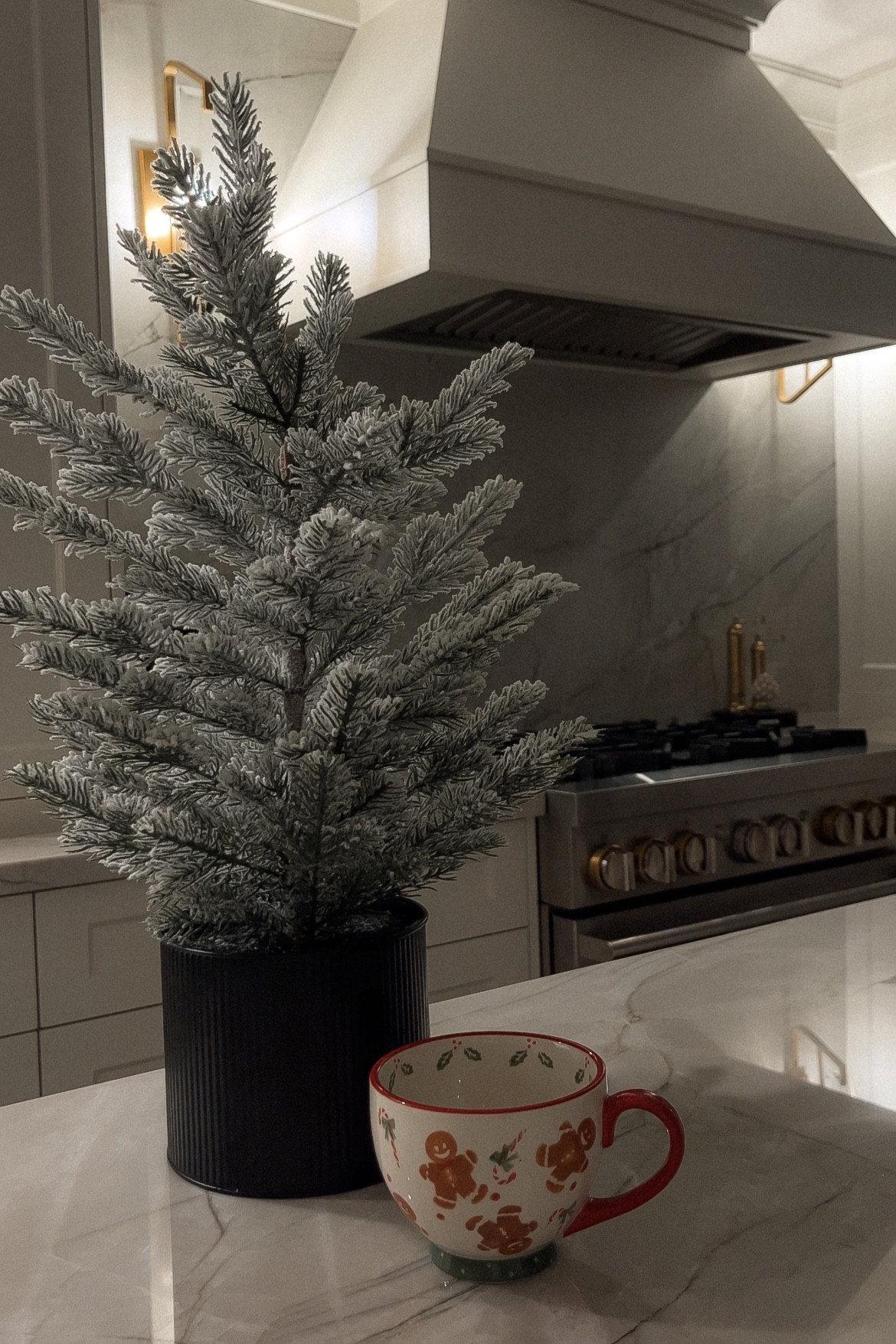 Love this mini little tree 🤍 

#LTKHoliday #LTKSeasonal #LTKGiftGuide