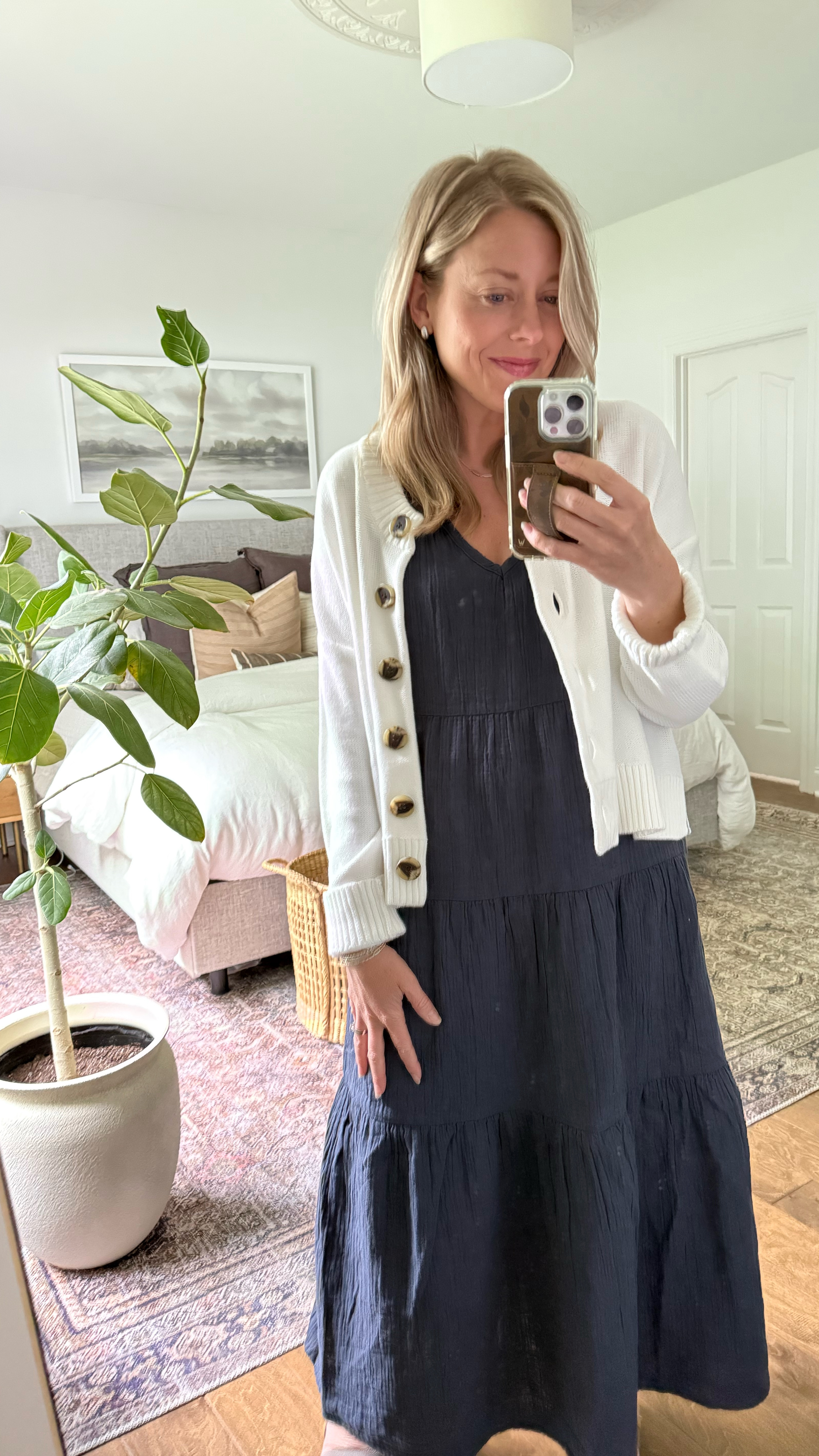 House of Colour Summer 

I recently got my colors done and placed my first Quince order. Loving the quality and this navy cotton dress that I’ll wear so much. Trying it on with a cardigan and an aerie yellow sweatshirt that are also in my summer season! 

Cotton dress: indigo blue, XS
Cropped cardigan: ivory, Small 
Aerie sweatshirt: XS

#houseofcolour #quince #onequince


#LTKStyleTip #LTKFindsUnder50 #LTKSeasonal