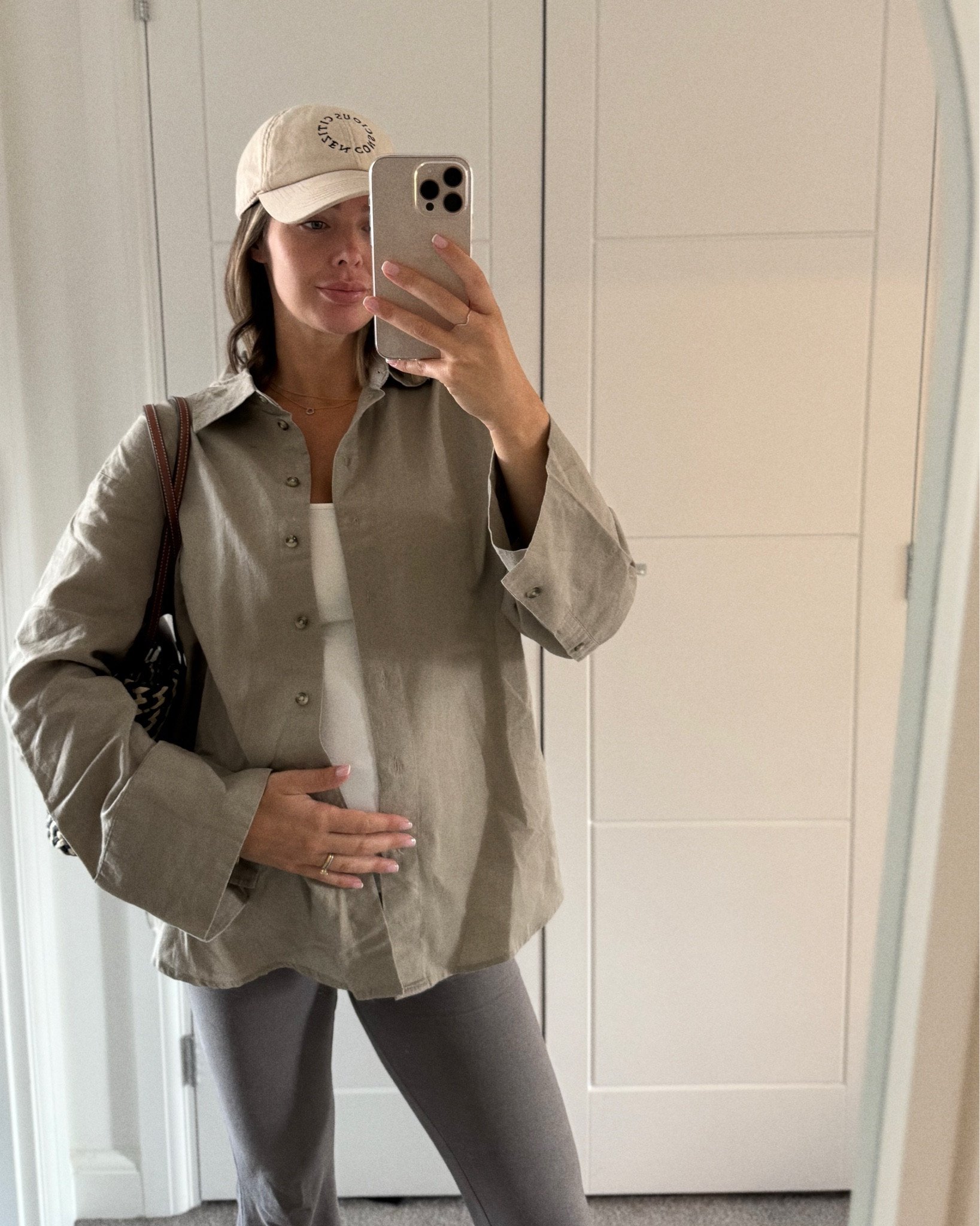 Linen blend oversized shirt 😍😍 Can’t believe the H&M sale at the moment. I can’t stop buying! 

#LTKsale #LTKluxury #LTKsummer