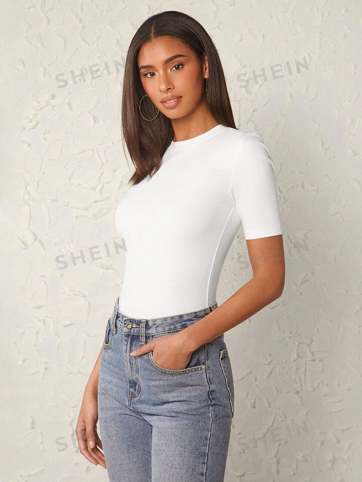 SHEIN BASICS Solid Form Fitted Tee | SHEIN