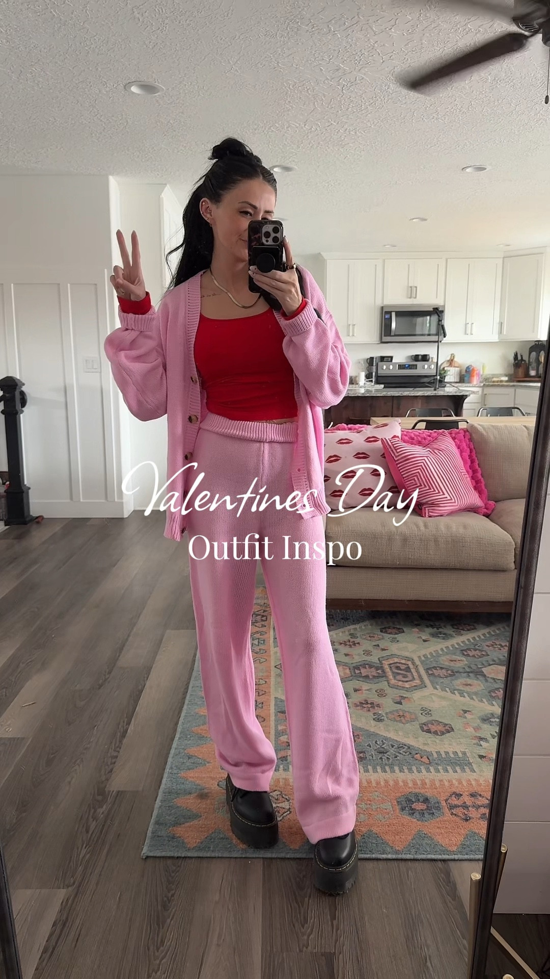 Valentine’s Day outfit inspiration! Buttery soft matching set. #valentinesday #valentinesdayoutfit #matchingset

#LTKSeasonal #LTKStyleTip