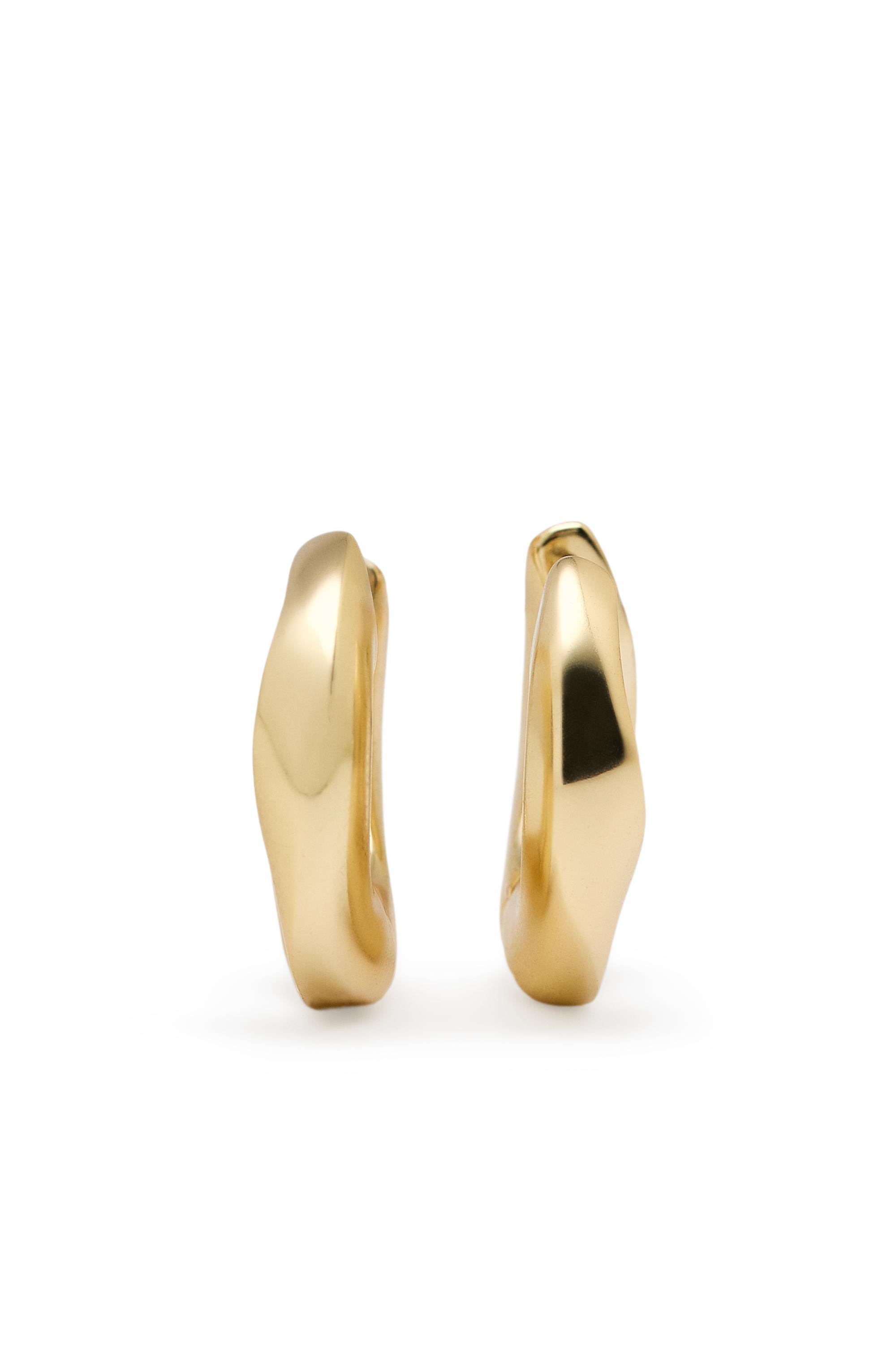 Mini hoop earrings - GOLDEN | Massimo Dutti US