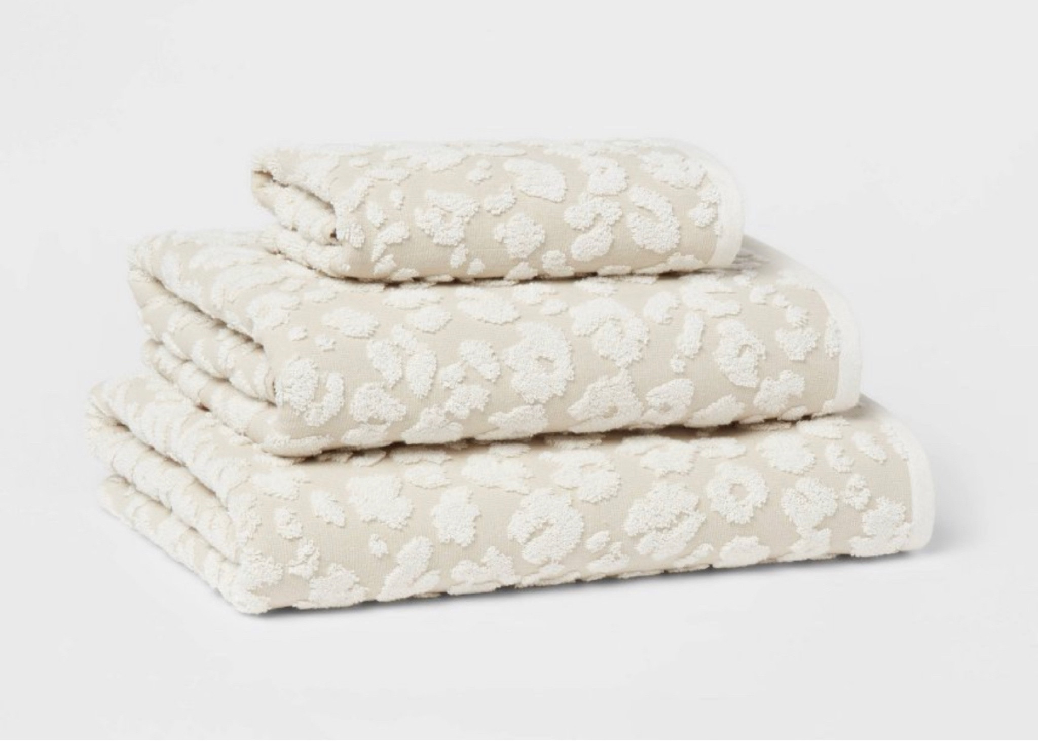 #target #bathtowel #towel #threshold #leopardprint #home #homedecor

#LTKunder50 #LTKhome #LTKSeasonal