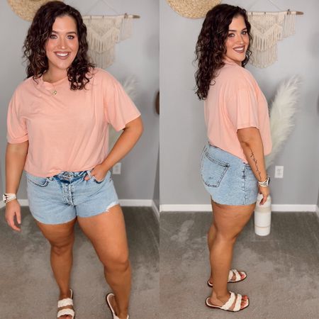 Midsize jean shorts try on haul from Target 🎯 
Size: 14
3” inseam, stretchy 
3/5 ⭐️
#shorts #jeans #denim #denimshorts #affordablefashion #springstyle #ootd #outfitinspo #casualoutfits #summerfashion #sandals #vacationoutfits 

#LTKstyletip #LTKcurves #LTKSeasonal