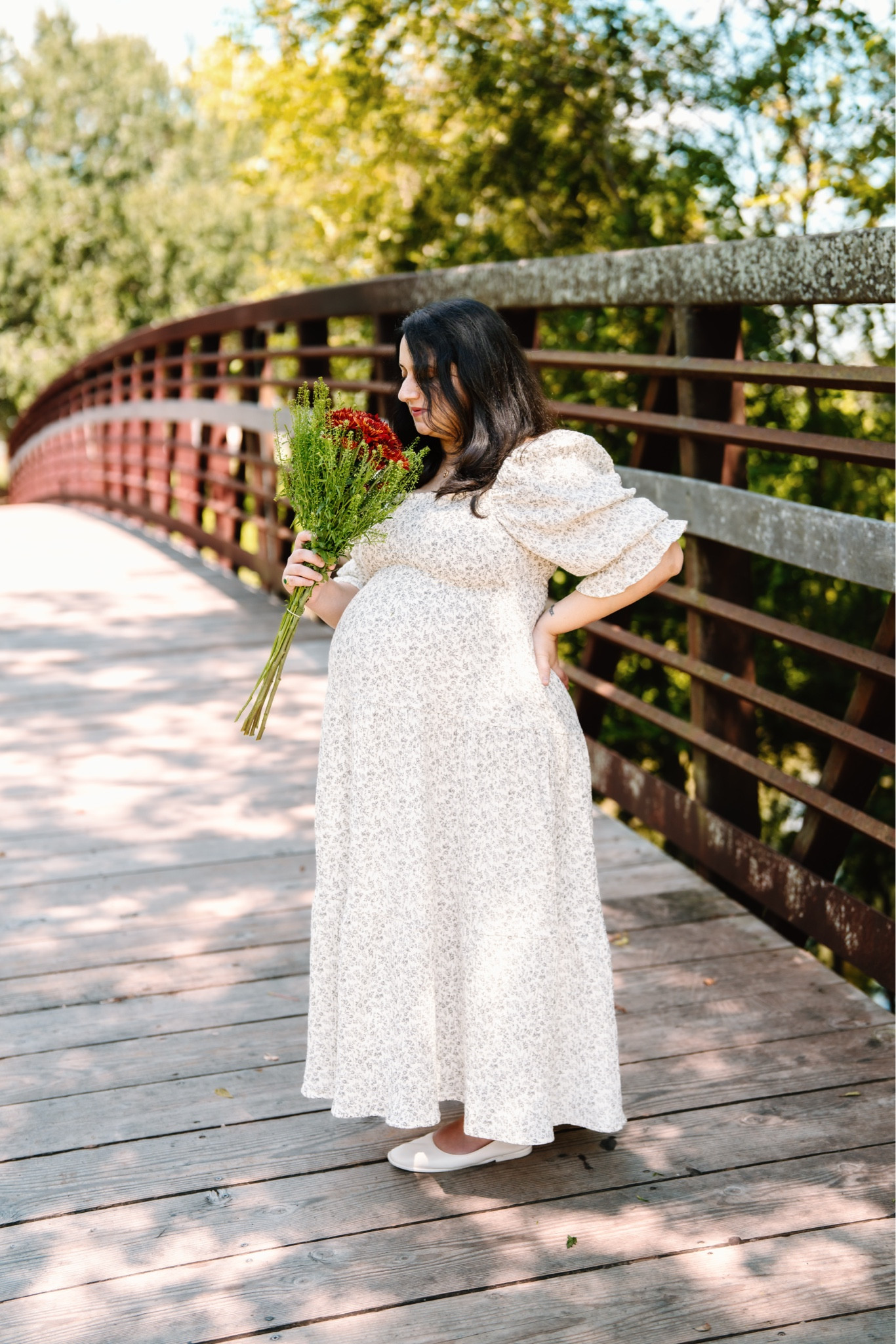 Maternity dress that’s so comfortable and perfect for photo shoot, baby shower, parties

#LTKFamily #LTKBump #LTKParties
