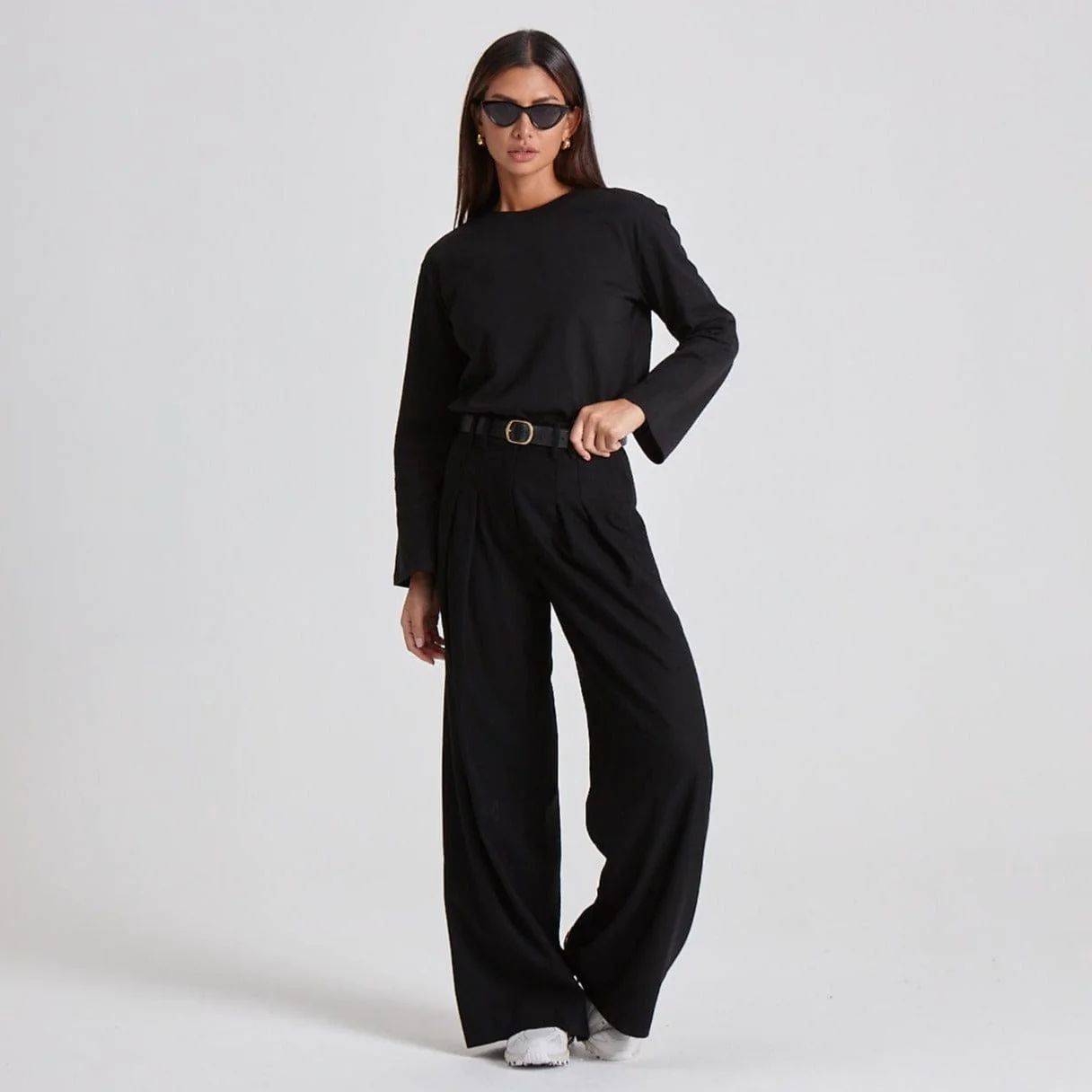 TAILORED WIDE LEG TROUSERS - BLACK | WAT The Brand