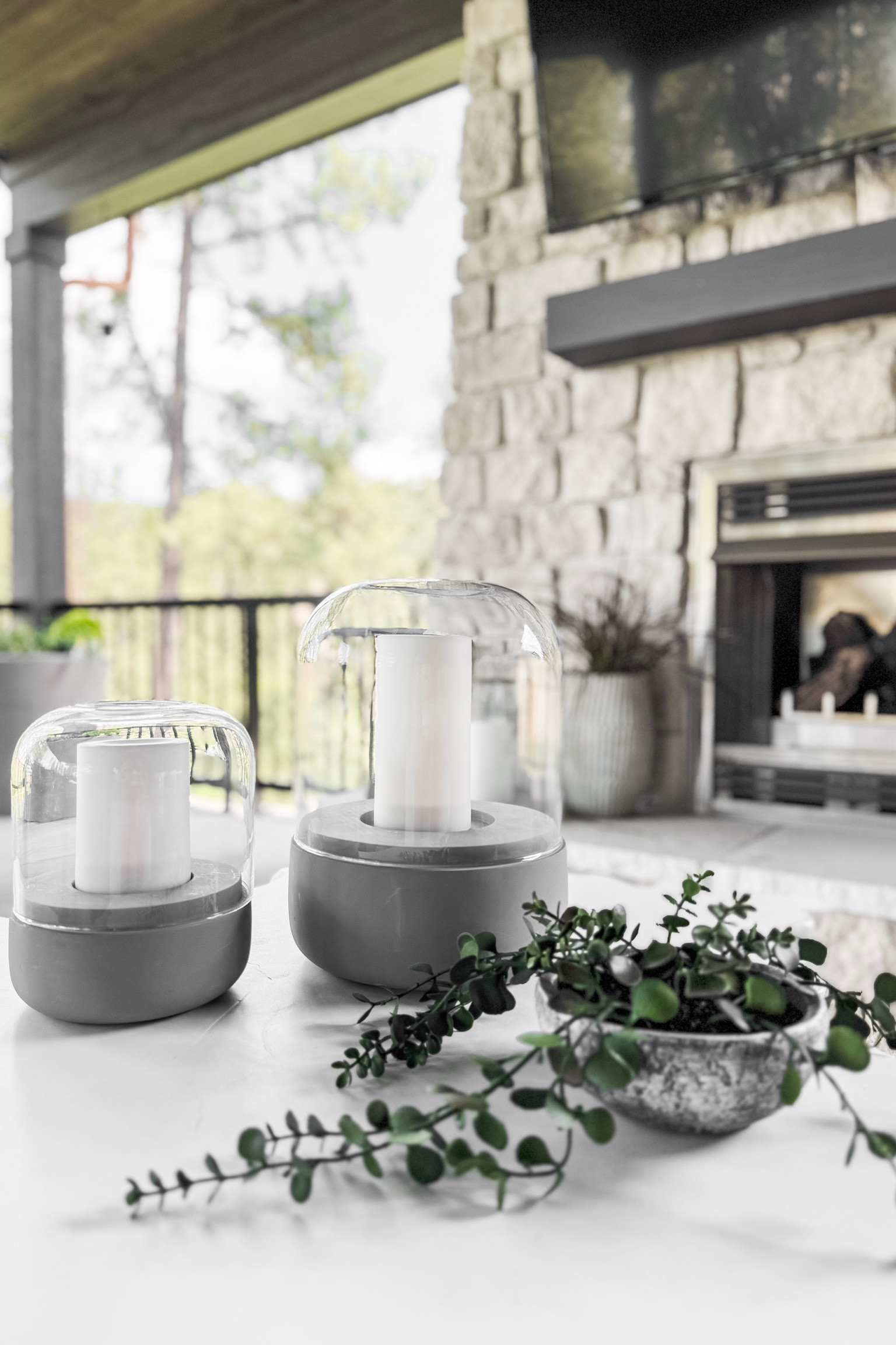 My latest outdoor decor finds!

Home  home decor  home favorites  home finds  outdoor decor  coffee table styling  faux plant  tabletop plant  

#LTKHome #LTKSeasonal