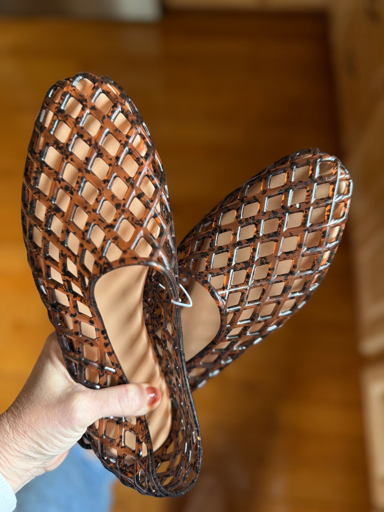 Jellies- these take me back to the 80’s!

they are so good, and selling out fast! 

#LTKootd #LTKOver40 #LTKgrwm