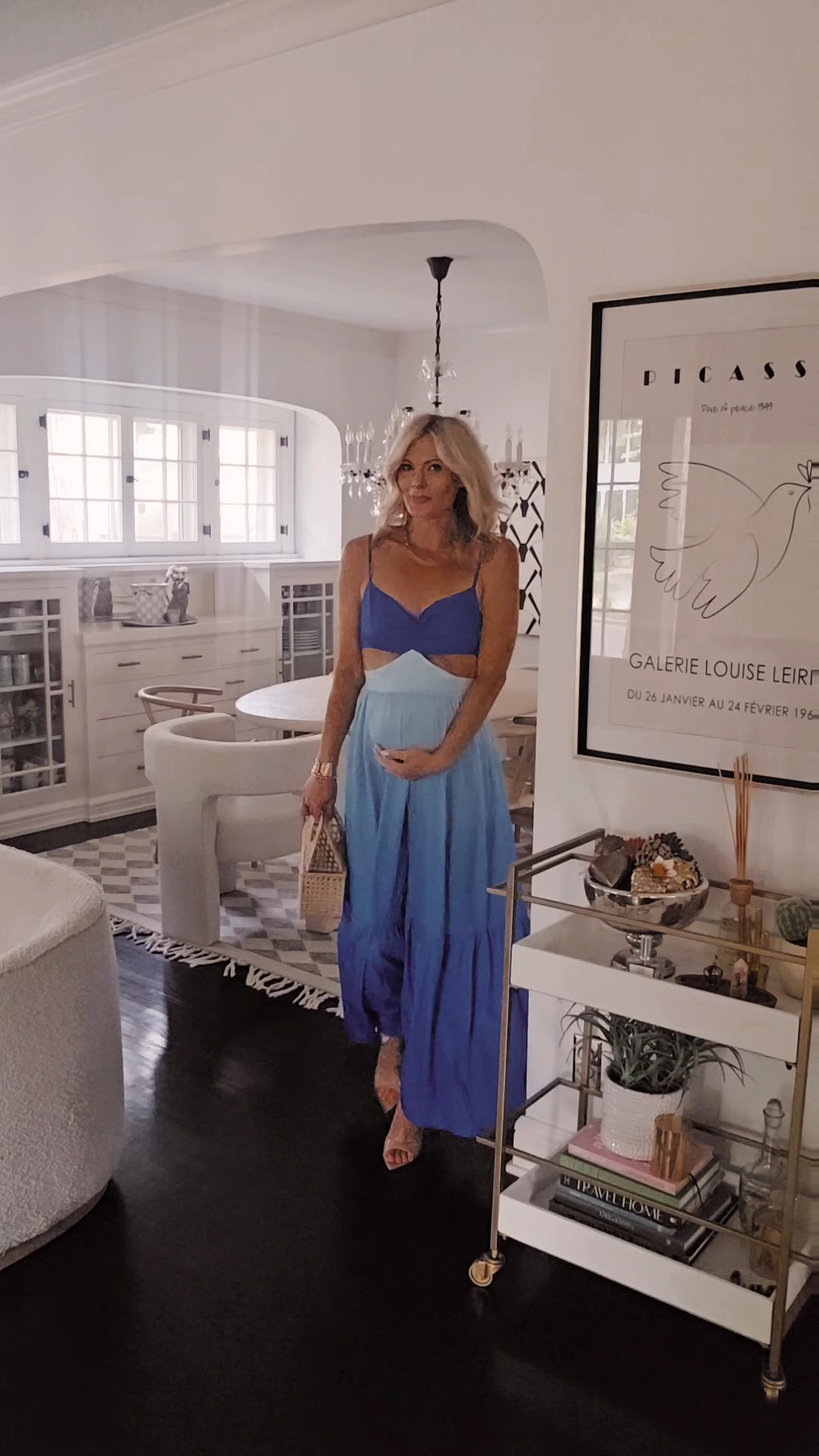 This dress! Love the movement and the color is so pretty. 

#LTKFindsUnder50 #LTKBump