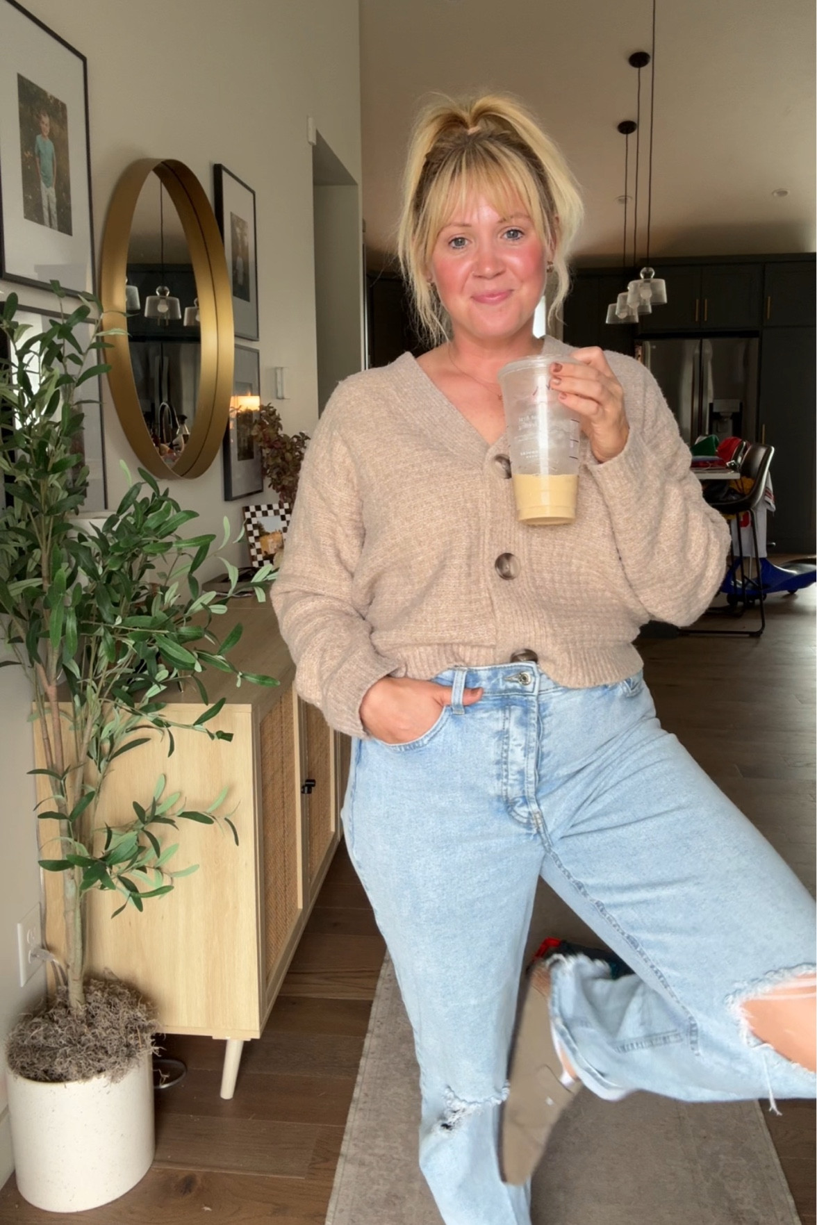 Fall is a vibe! 

#LTKHome #LTKWorkwear #LTKSeasonal