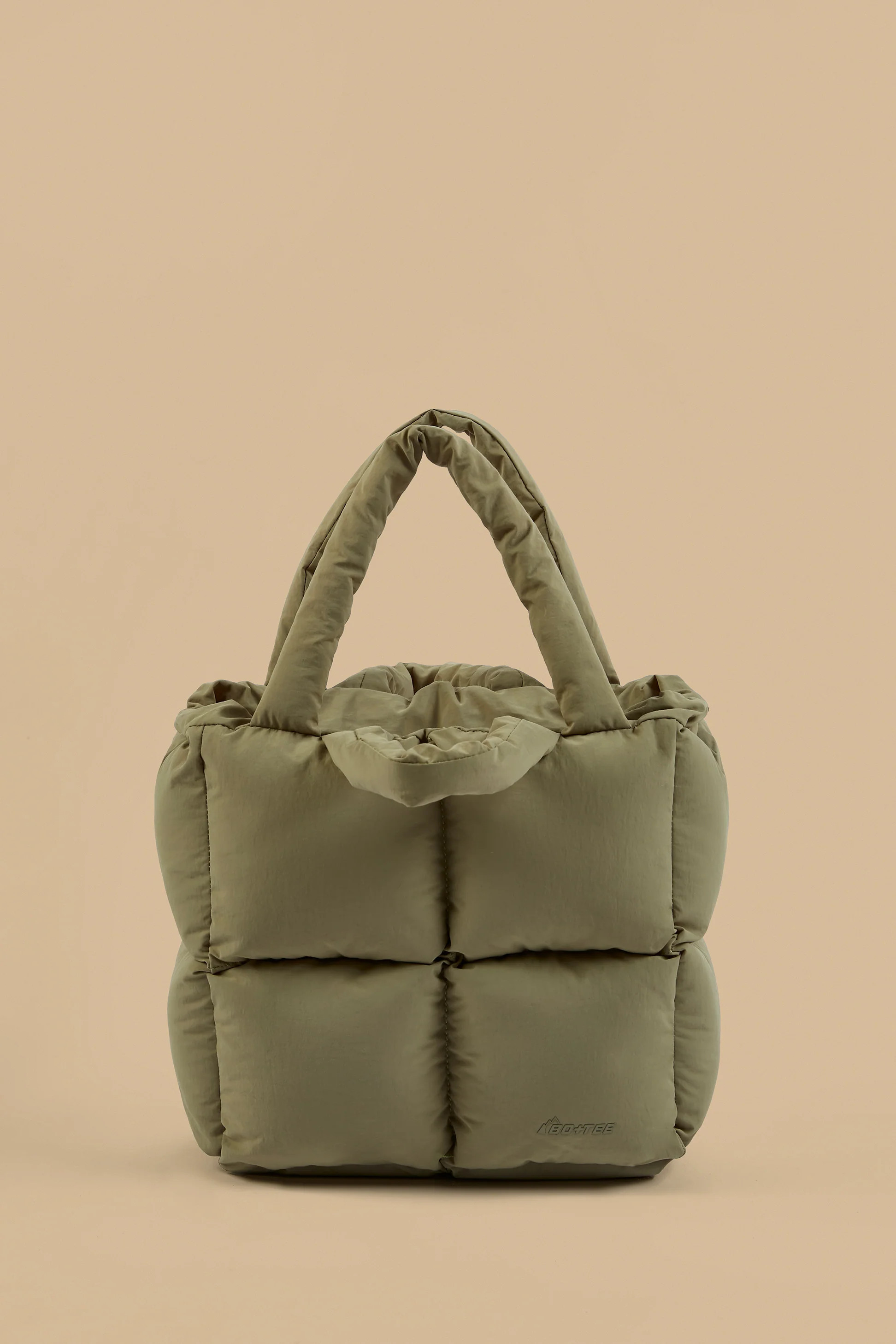 Arctic - Quilted Puffer Bag in Soft Olive | Bo&Tee