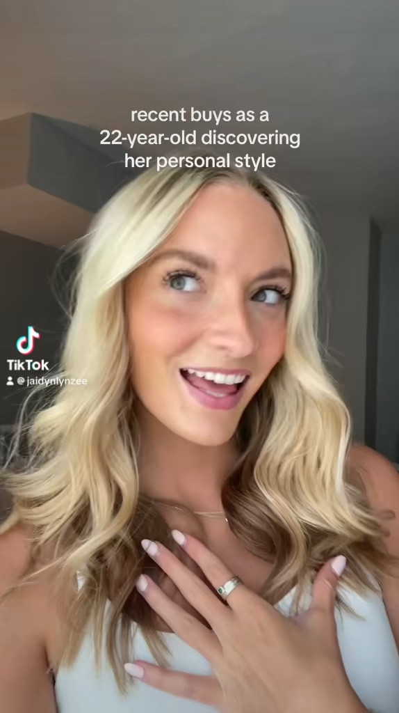 linked products from my “finding my personal style” tiktok!

#LTKStyleTip #LTKVideo #LTKBacktoSchool