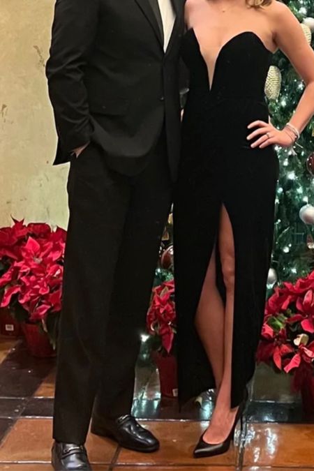 This sexy black velvet dress with a slit is one of a kind! This formal dress is perfect for holiday parties and cocktail events, and this dress is less than $60 on Lulus! 

#LTKSeasonal #LTKHoliday #LTKunder100
