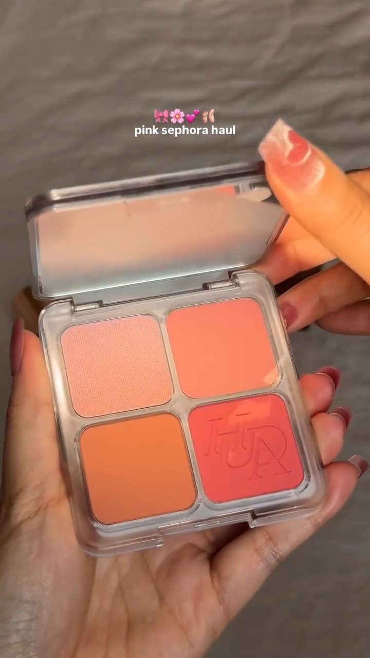 a pink sephora haul 🎀🌸💕🩰

products shown:
@hudabeauty blush filter blurring blushlighters palette in toasty peach: a warm blend of peaches, coral, and golden terracotta tones
@rhode peptide lip tint nourishing glaze in toast: a hydrating rose taupe shade
@milkmakeup balmade hydrating tinted lip balm with electrolytes in pump: a warm beige with an apricot twist flavor
@kayali mini freedom musk latte perfume: warm, inviting, and bold with notes of bergamot, cafe latte, and chocolate musk
@charlottetilburyskincare airbrush flawless matte blurring & waterproof setting spray: tried and true, now in a matte finish

#sephorahaul #makeuphaul #beautyobsessed #beautyproducts #selflove #selfcare #pinkmakeup #pinklovers #aestheticmakeup #perfume #fragrance #unboxing #girlygirls #beautyreels #asmr #cleangirl #thatgirl #trending #fyp #ugc #ugccreator #pinkaesthetic #pinkpinkpink