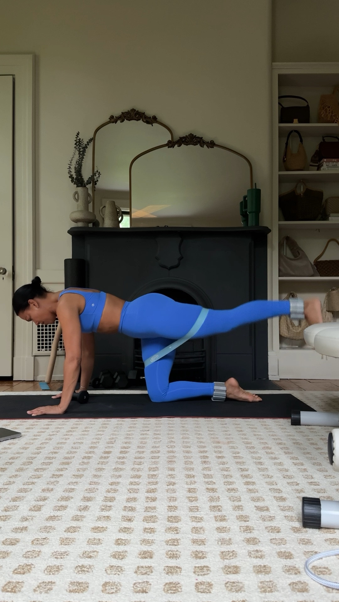 The best Amazon workout leggings ever 

#LTKActive #LTKOver40