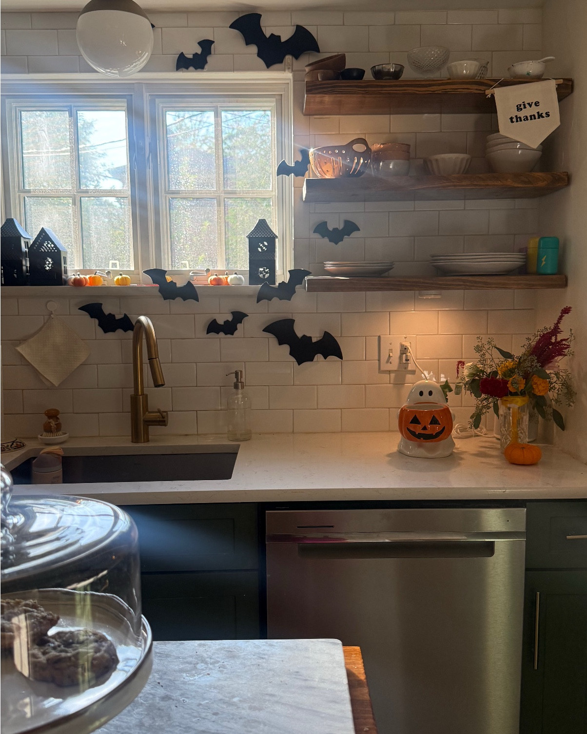 Halloween decor!! In the kitchen 

#LTKFallSale #LTKSeasonal #LTKHalloween