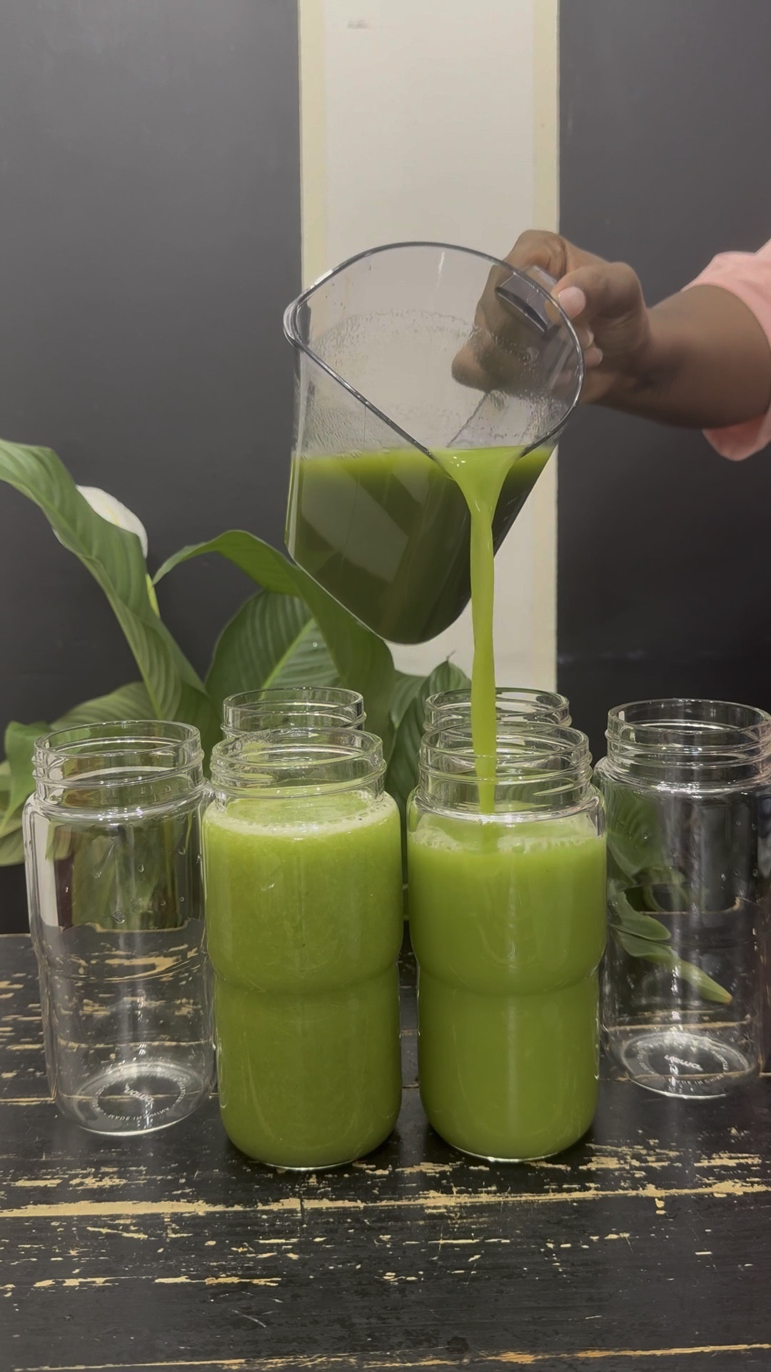 A solid juicer changes the way you approach health — it removes the excuses and makes juicing part of your routine 🥬💚
Less prep, better juice, and quicker cleanup means you’ll actually use it regularly.
I added my favorite juicer to LTK so you can upgrade your kitchen and your wellness habits at the same time.

#juicingdaily #juicerfavorites #healthyathome #juiceprep #wellnessjourney #kitchenupgrade #LTKhome #LTKfinds #LTKsale #shoppingmusthaves #onlineshopping #healthyinspo #selfcaretools #ShoppingWithPriiincesss #Atlantamom #AtlantaCreator #Atlantacontentcreators

#LTKGiftGuide #LTKfitnessgoals #LTKHoliday