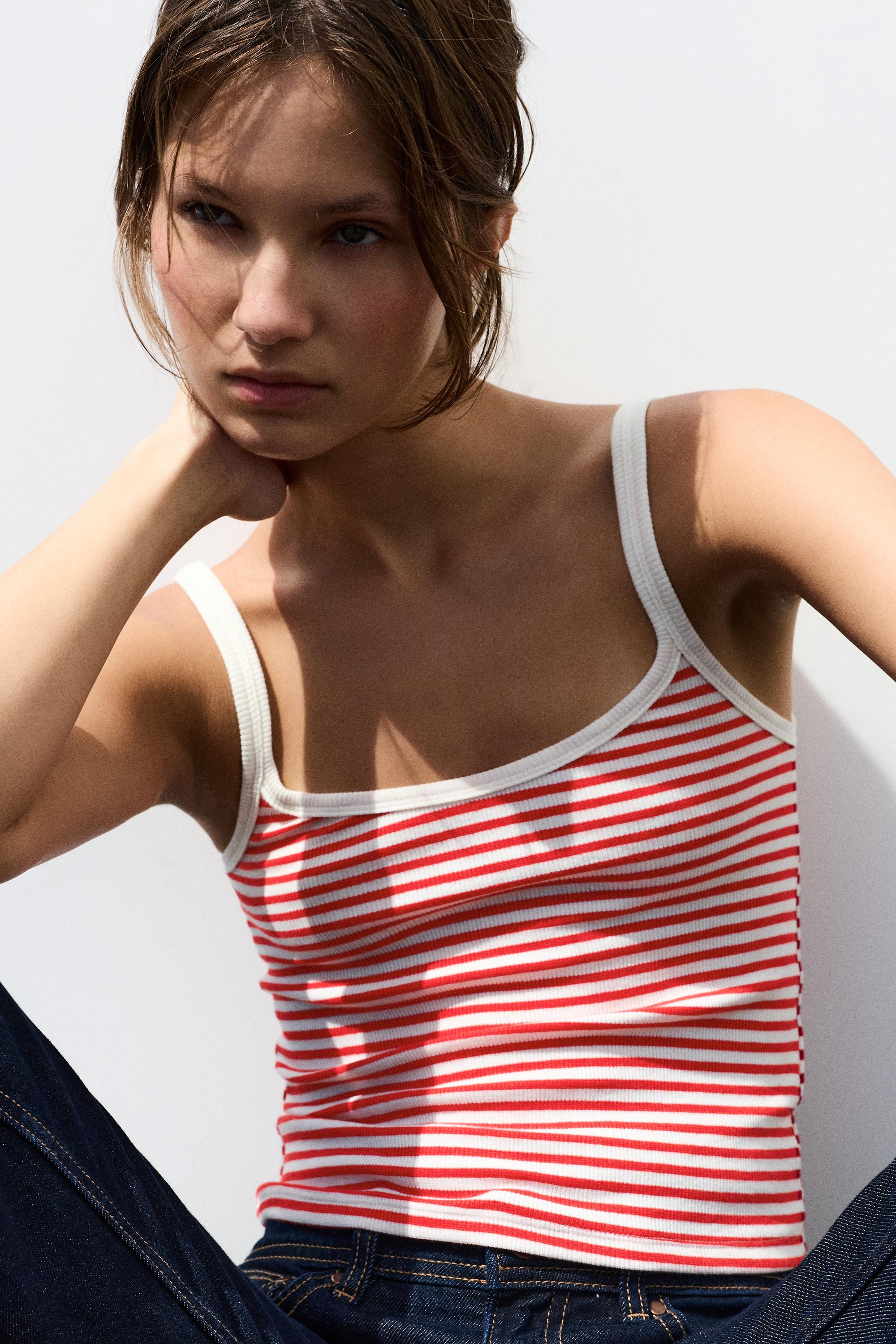 Gestreiftes Tr\u00e4gertop | Pull&Bear Deutschland | PULL and BEAR DE
