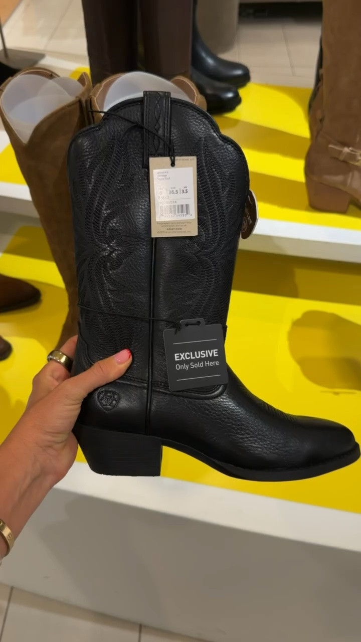 Nsale boots 

NSale 2026, Nordstrom Anniversary Sale, Fall Boots, Women’s Boots, Ankle Boots, Knee High Boots, Western Boots

#LTKSaleAlert