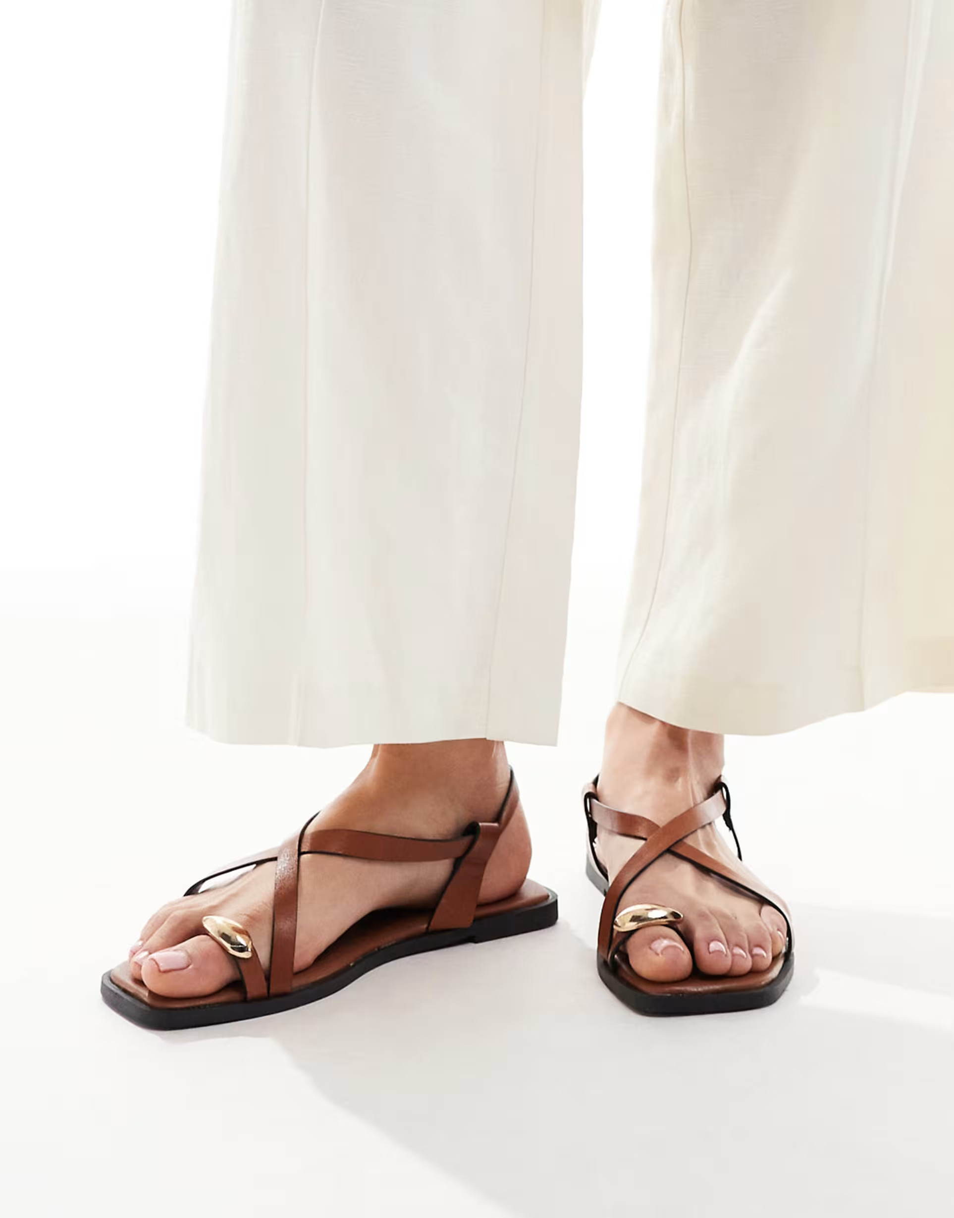 New Look toe loop sandals with metal detail in tan | ASOS (Global)