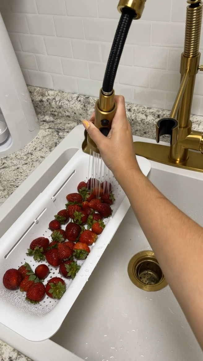 Amazon find! Over the sink strainer makes washing fruits and veggies so easy

#LTKhome #LTKsalealert