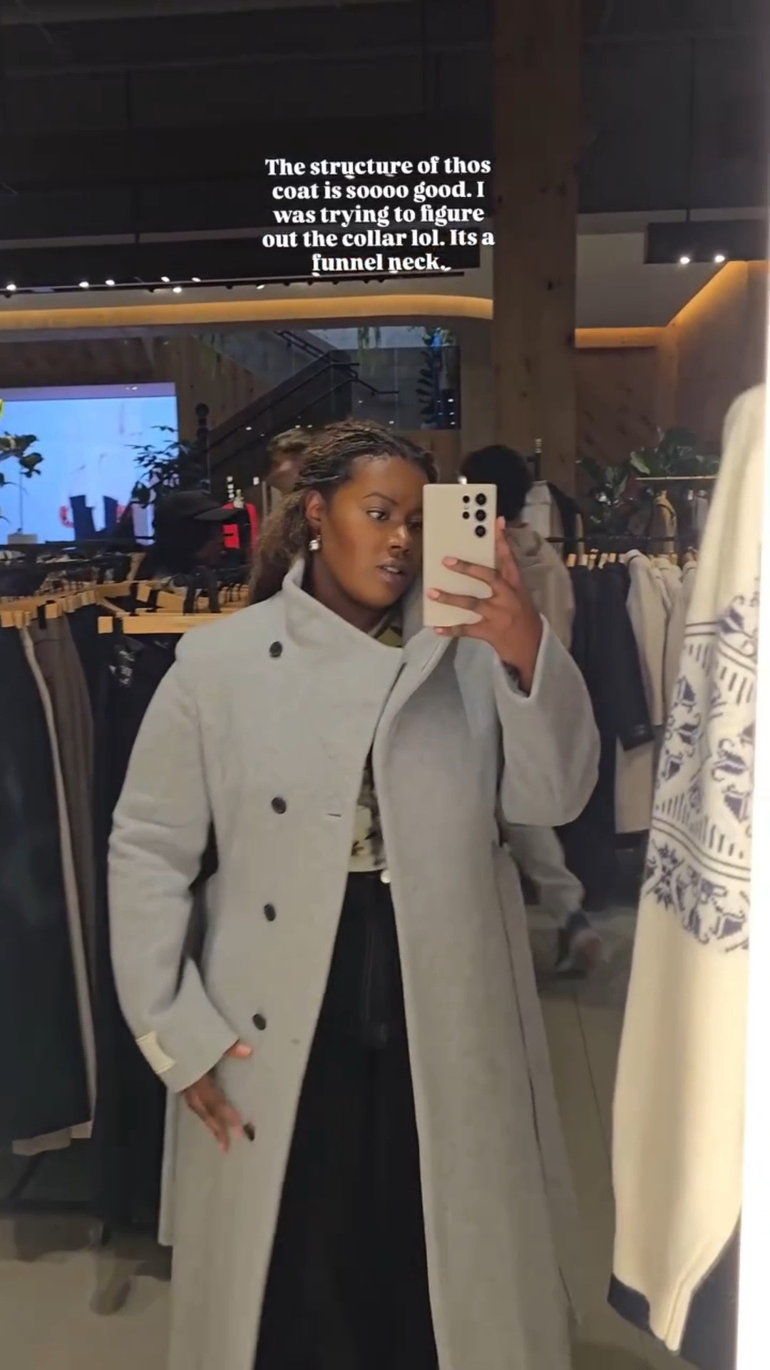The structure of this Aritzia coat is soooo good. I was trying to figure out the collar lol. It’s a funnel neck.

I have on a L but will be ordering an XL. 